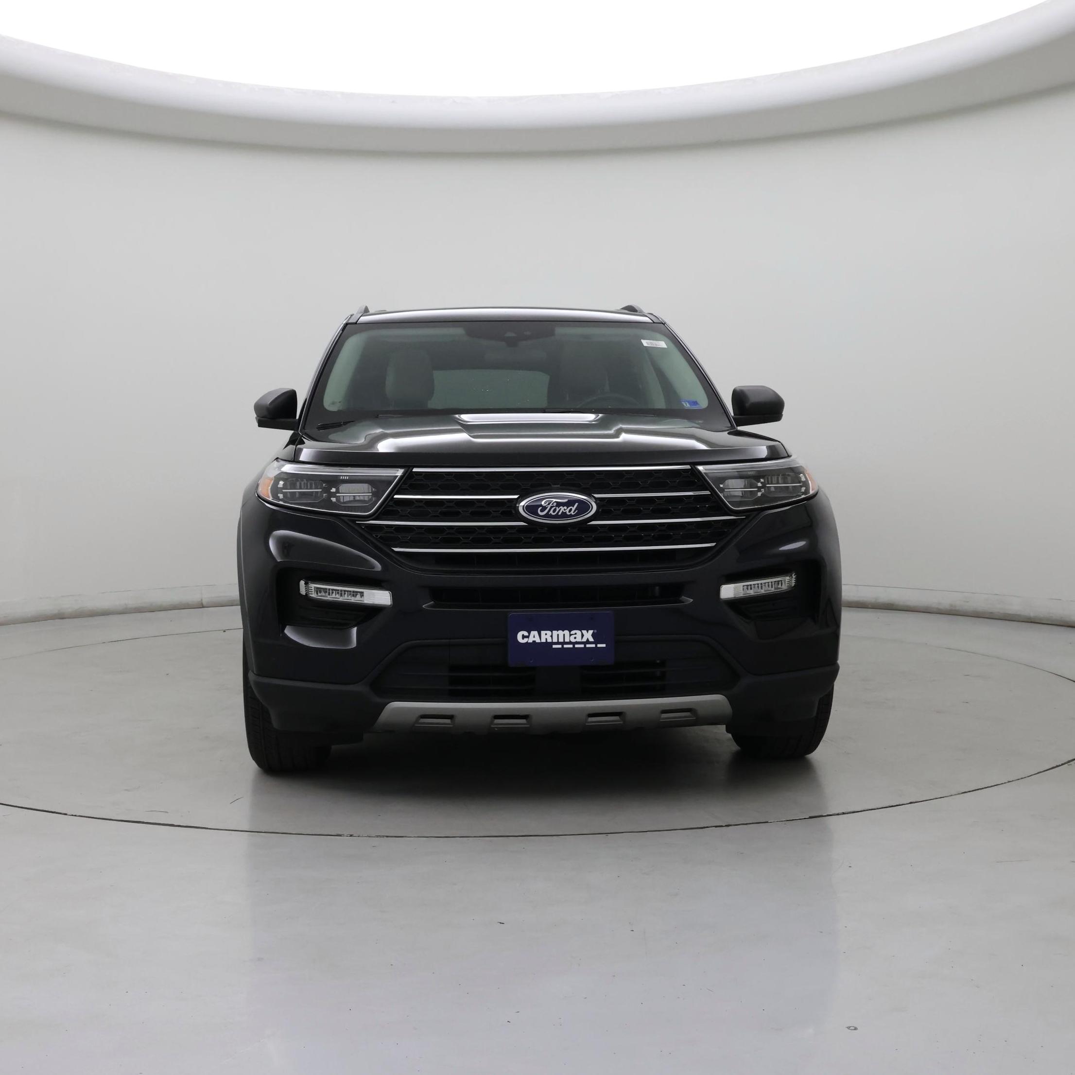 Thumbnail: 2023 Ford Explorer - 5