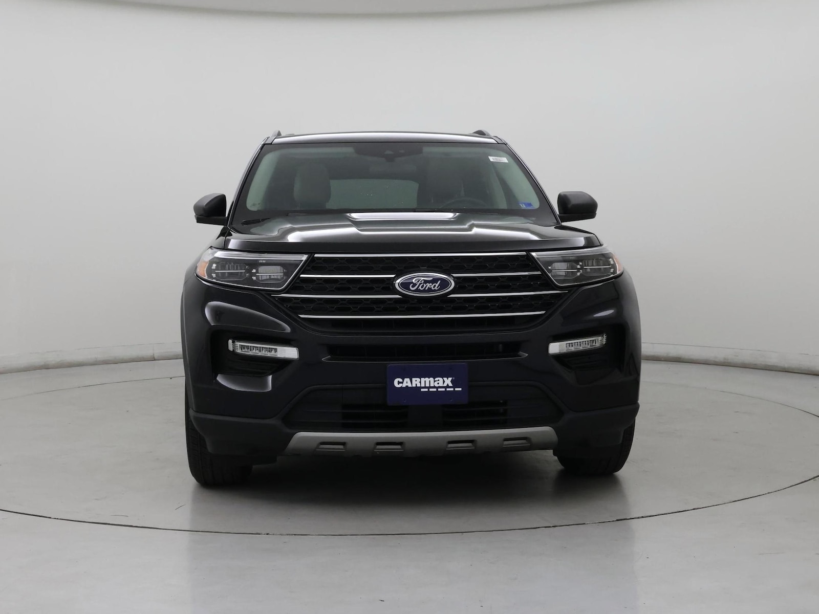 2023 Ford Explorer XLT - Photo 6