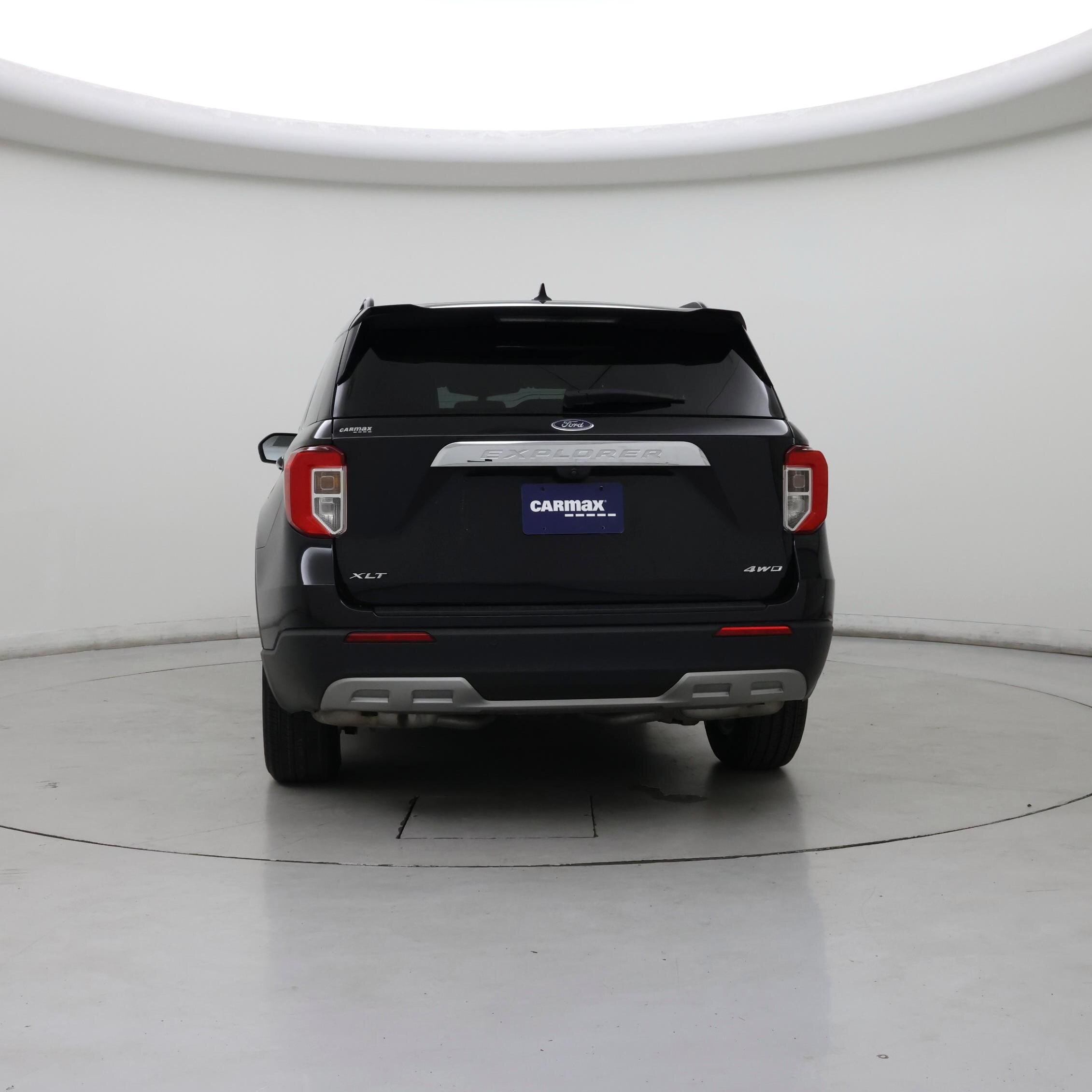 Thumbnail: 2023 Ford Explorer - 6