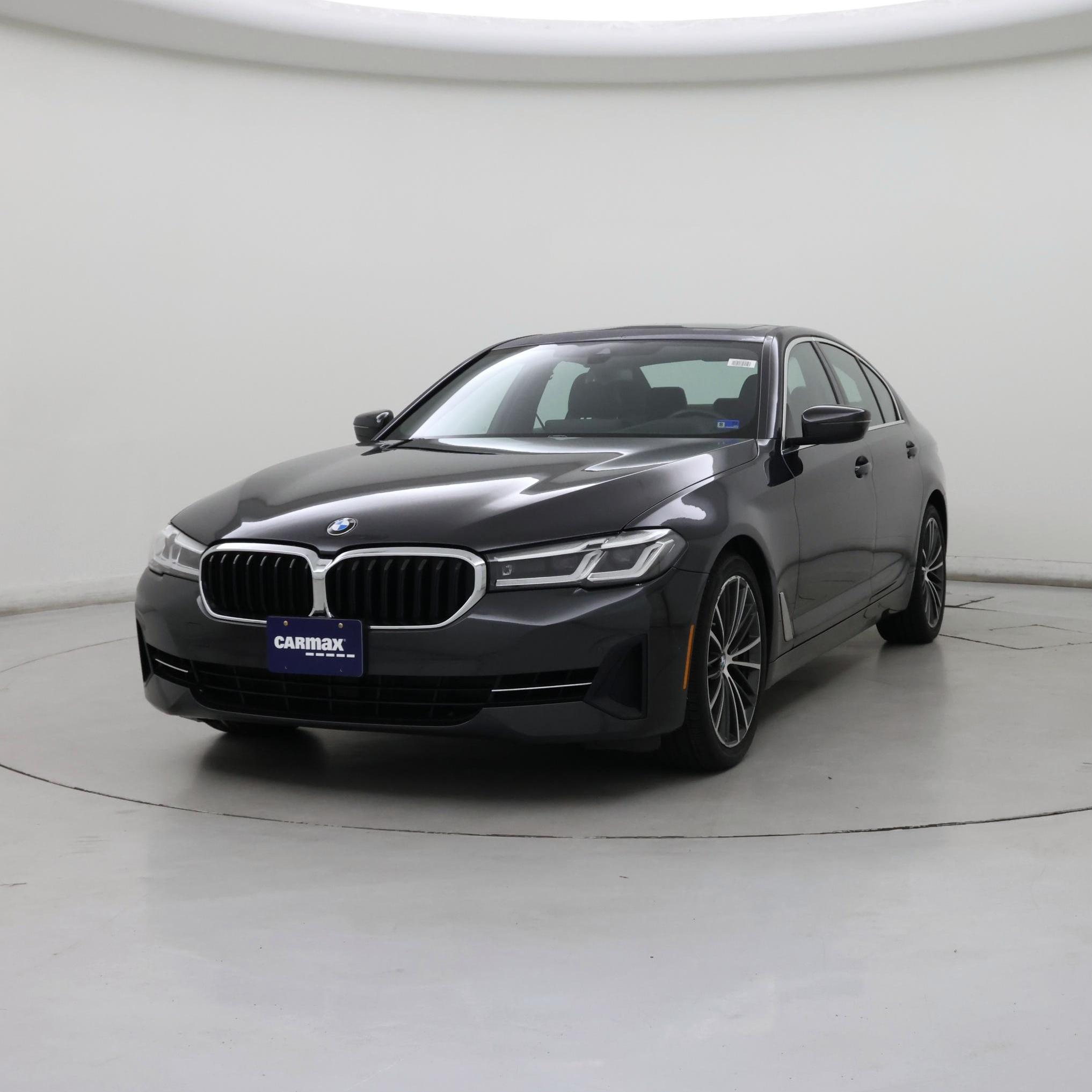 Thumbnail: 2023 BMW 5 Series - 4