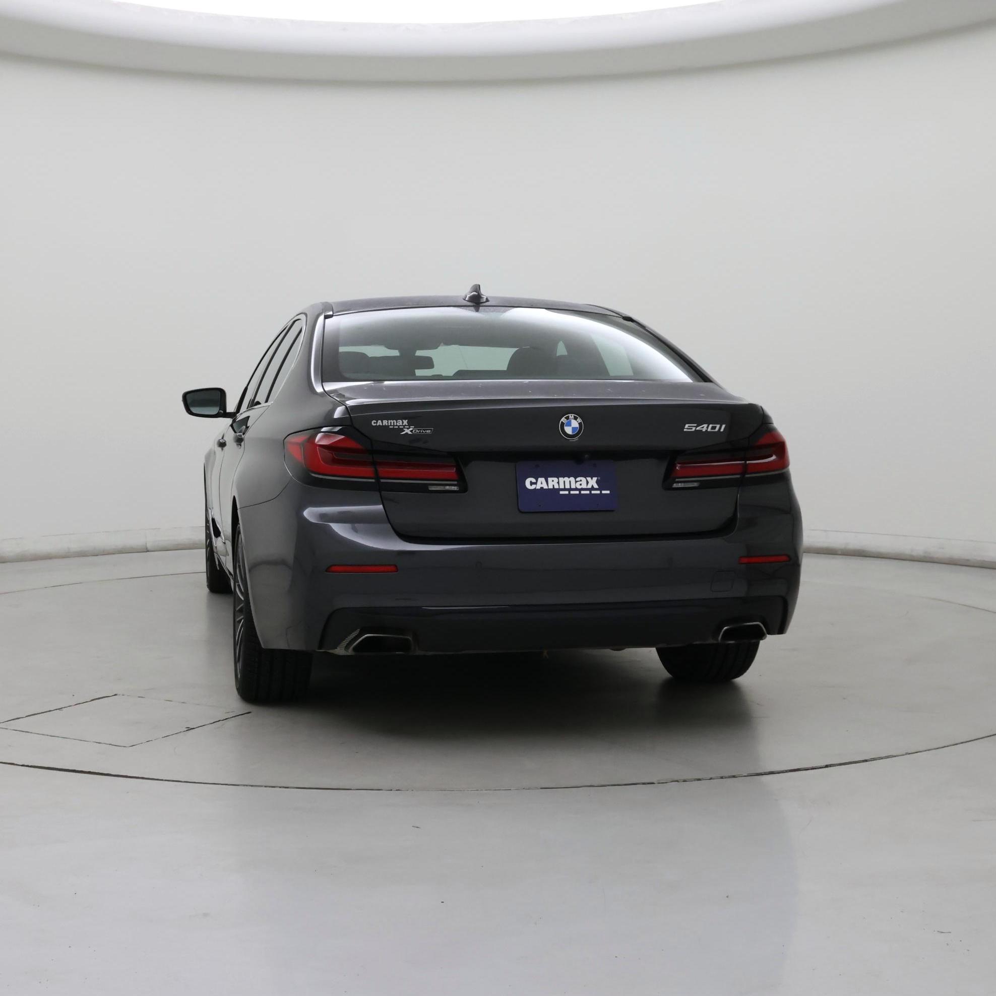 Thumbnail: 2023 BMW 5 Series - 6