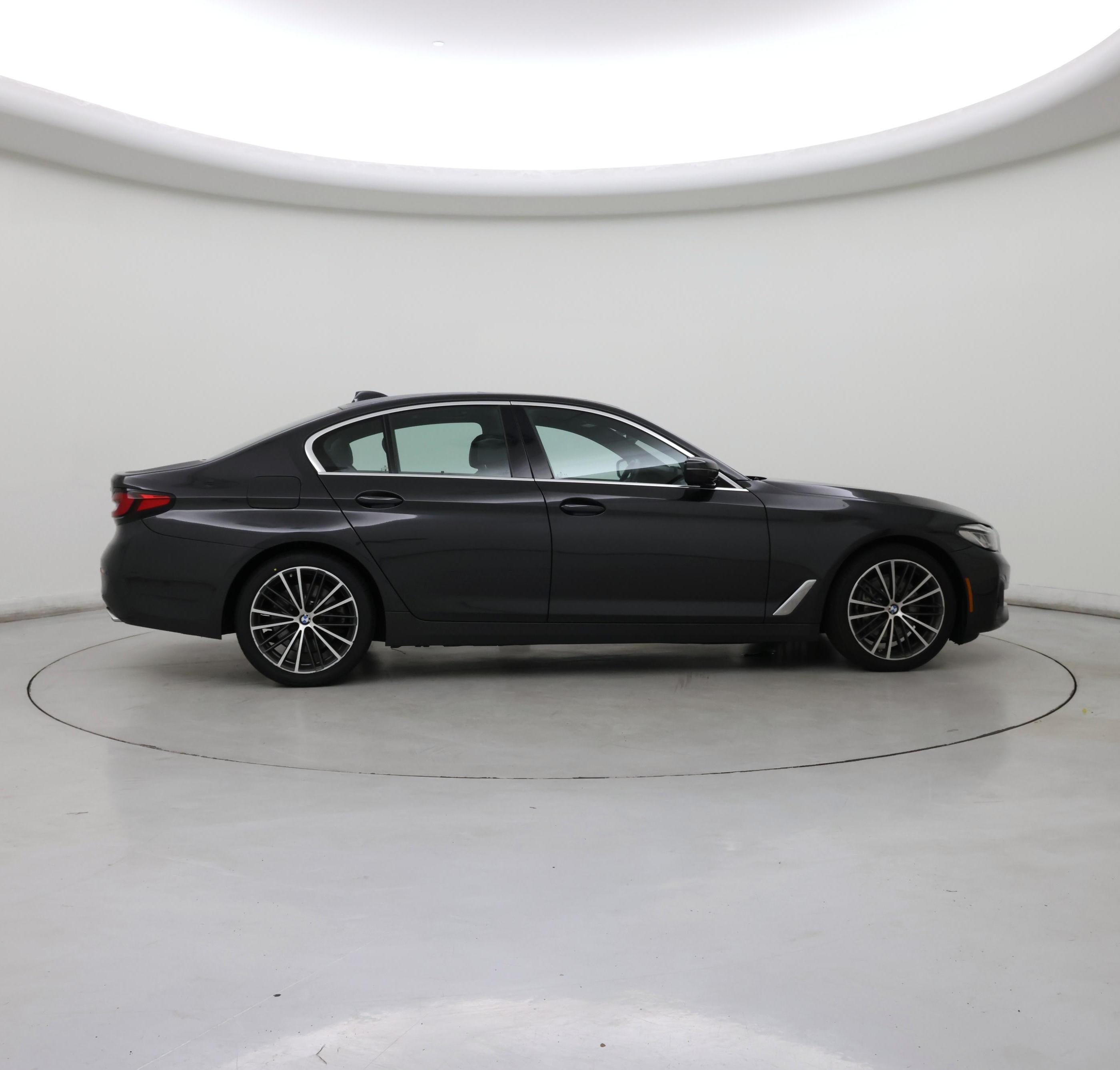 Thumbnail: 2023 BMW 5 Series - 7