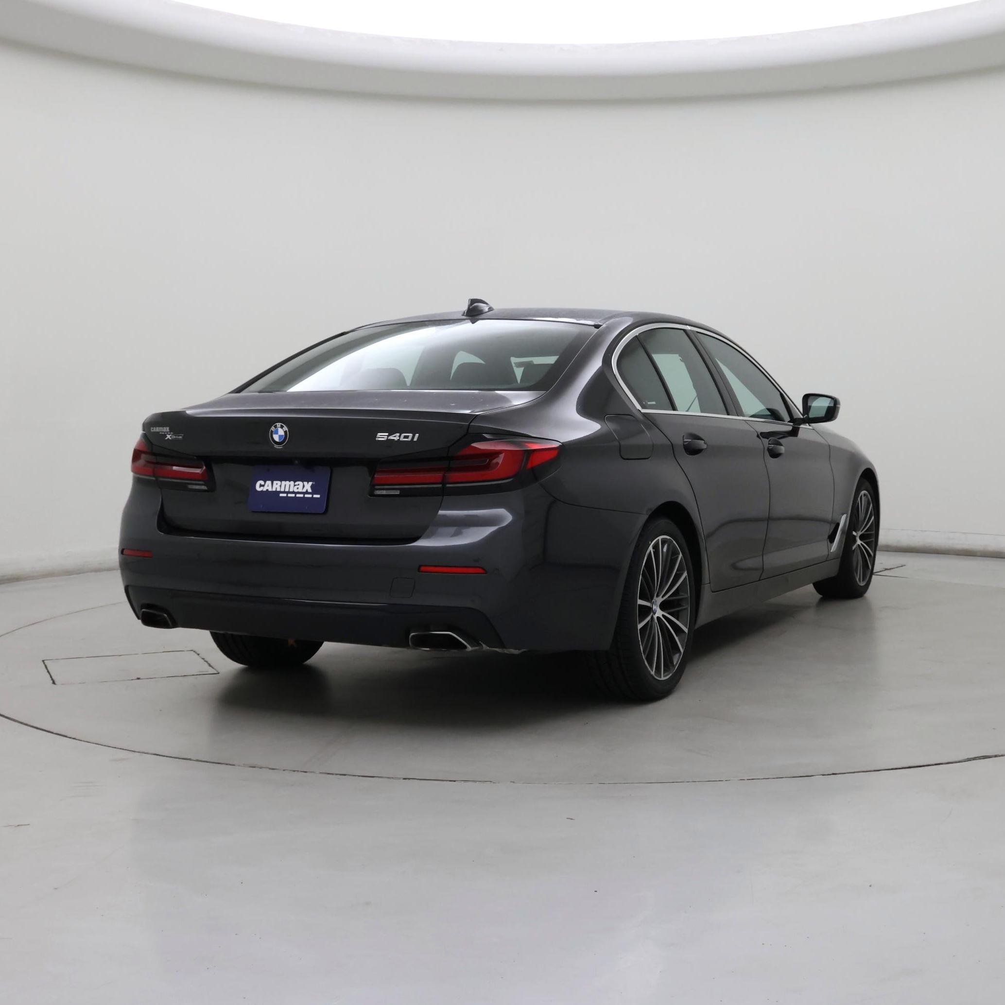 Thumbnail: 2023 BMW 5 Series - 8