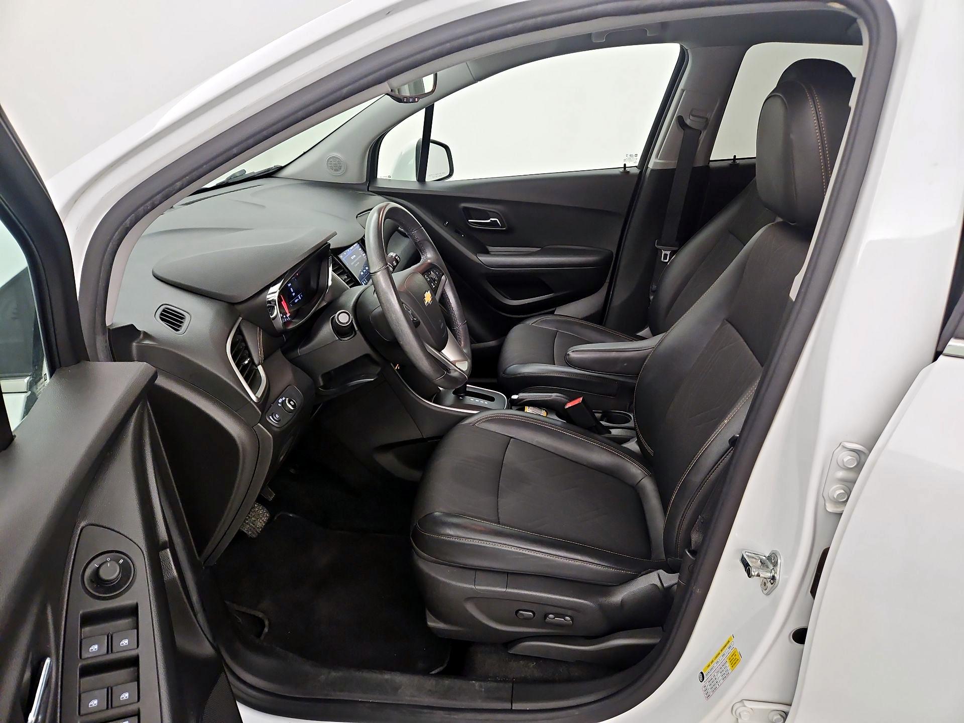 Thumbnail: 2020 Chevrolet Trax - 11