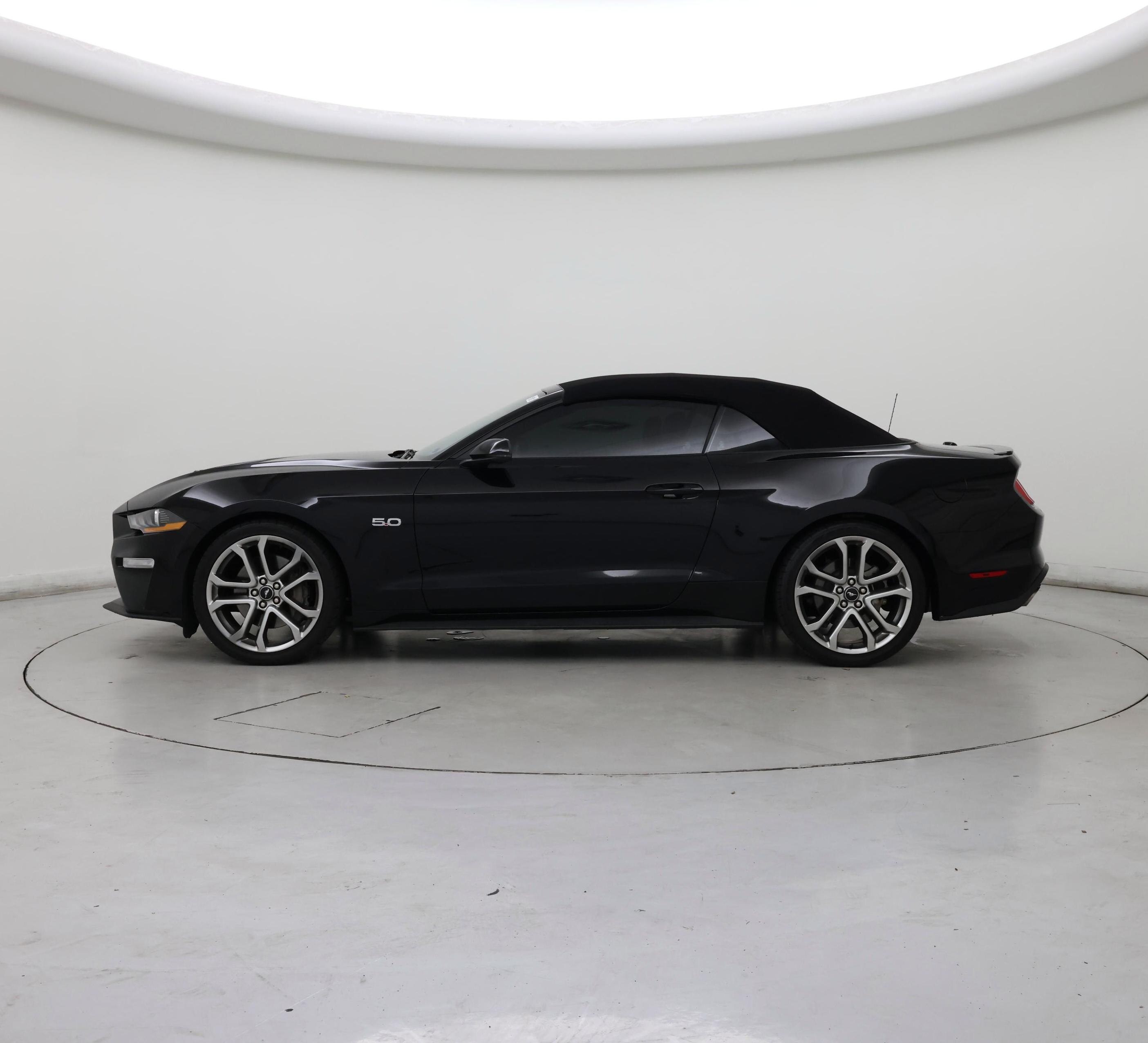 Thumbnail: 2019 Ford Mustang - 3