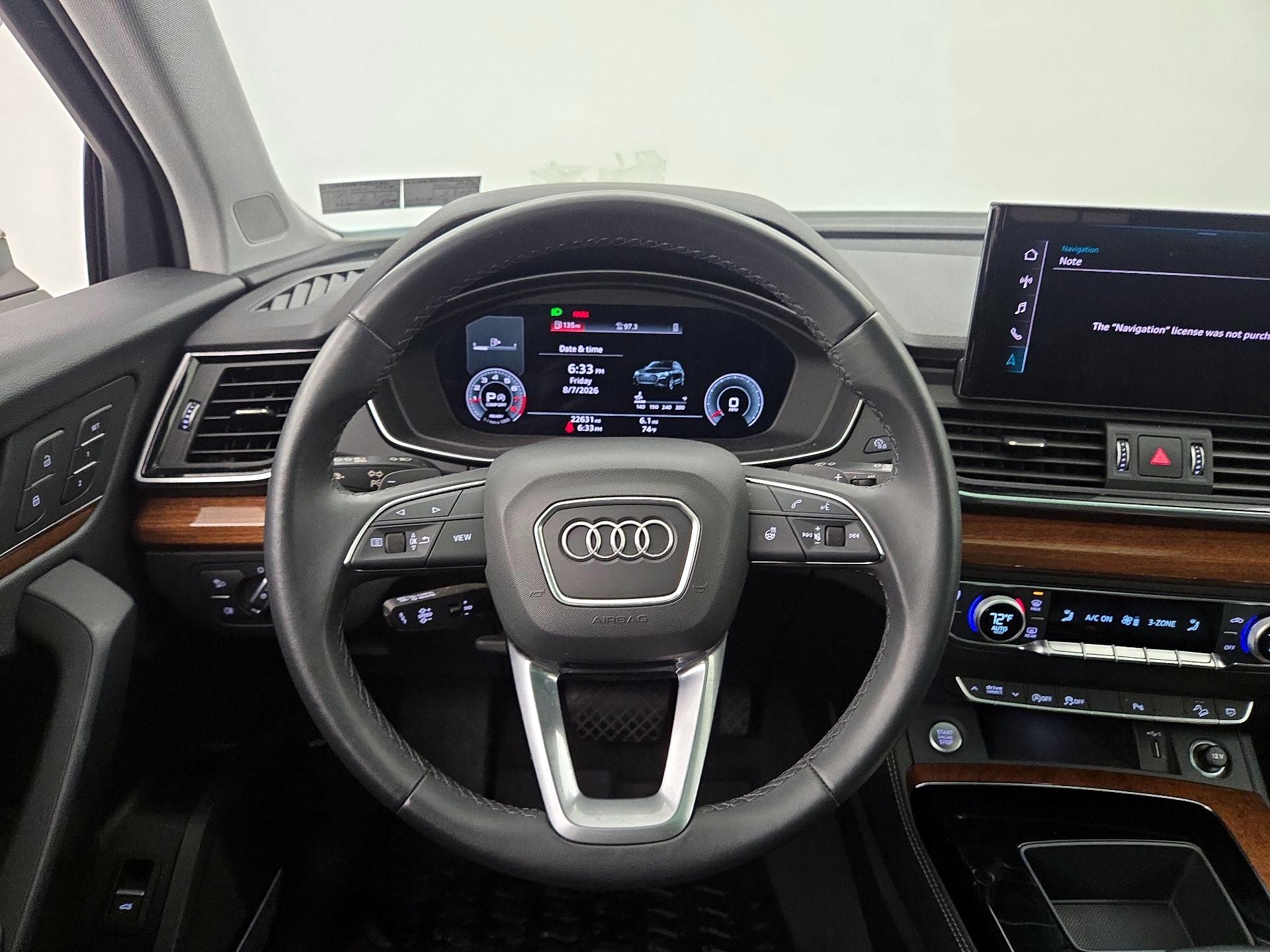 Thumbnail: 2023 Audi Q5 - 10