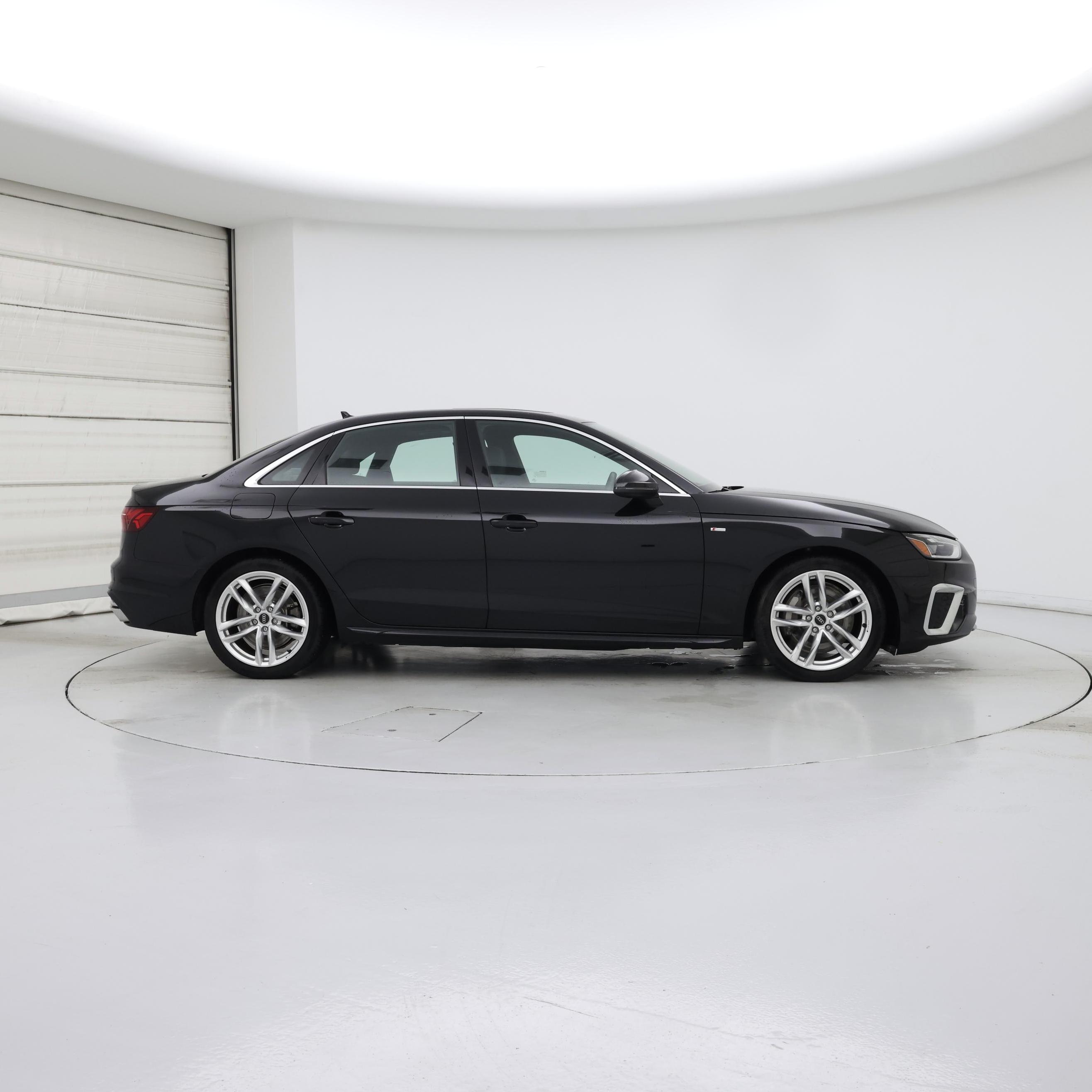 Thumbnail: 2023 Audi A4 - 7