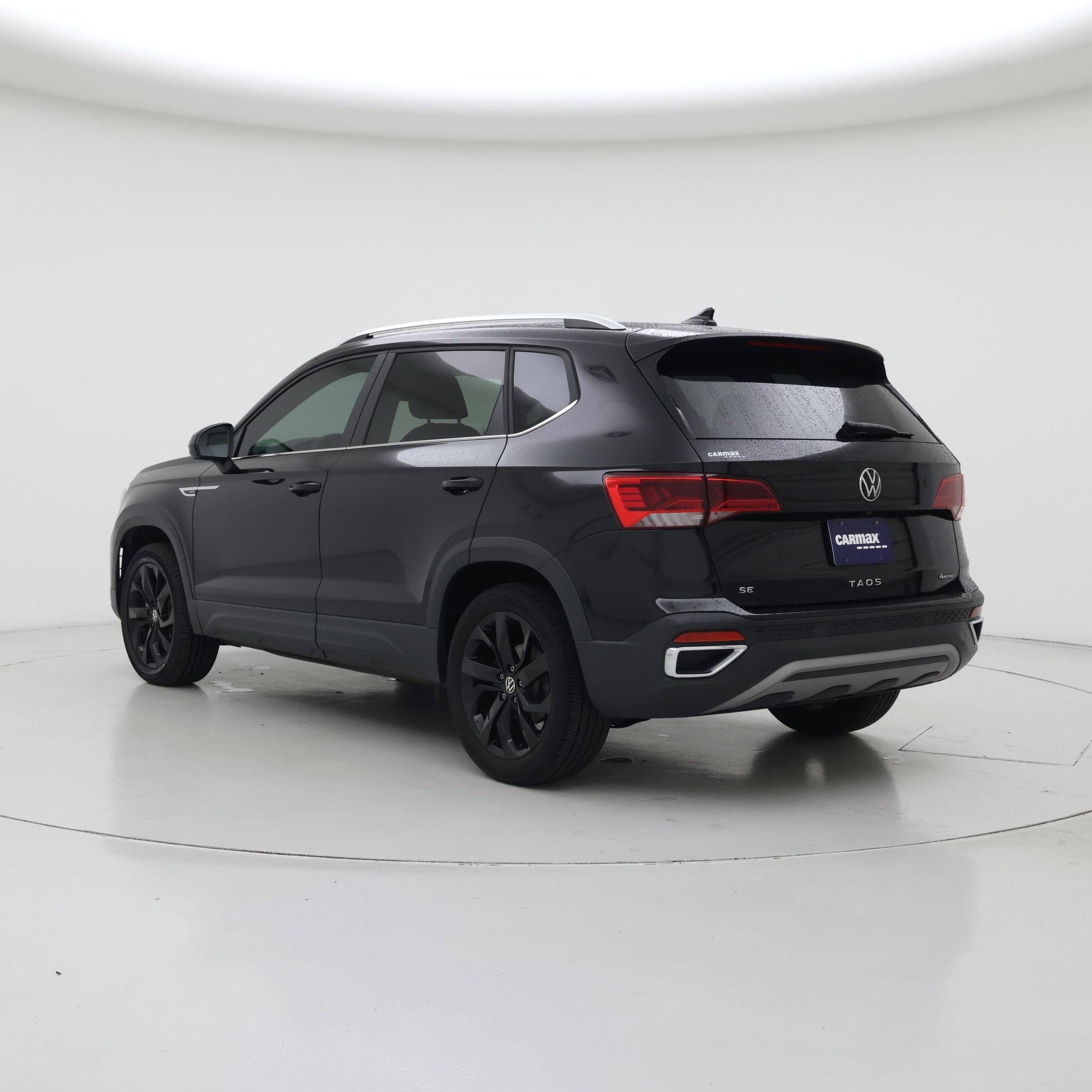 Thumbnail: 2023 Volkswagen Taos - 2