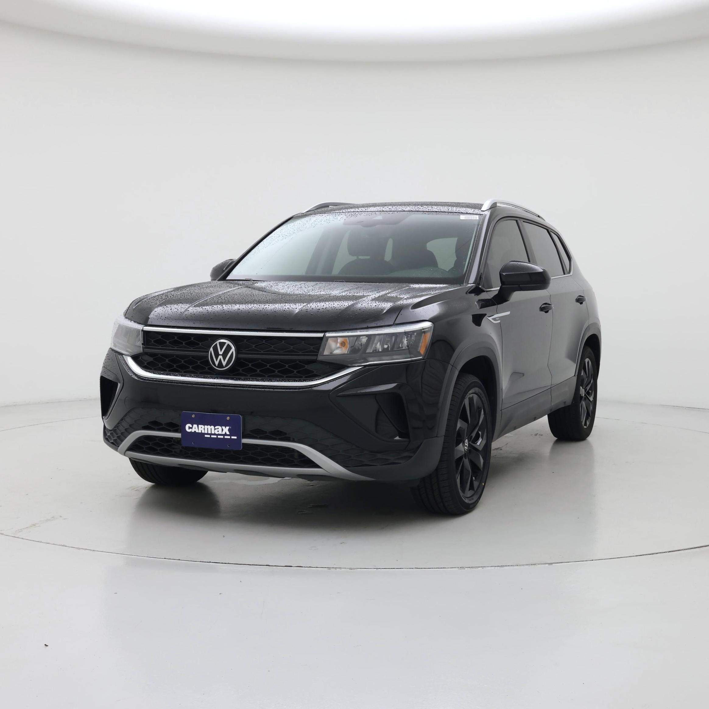 Thumbnail: 2023 Volkswagen Taos - 4