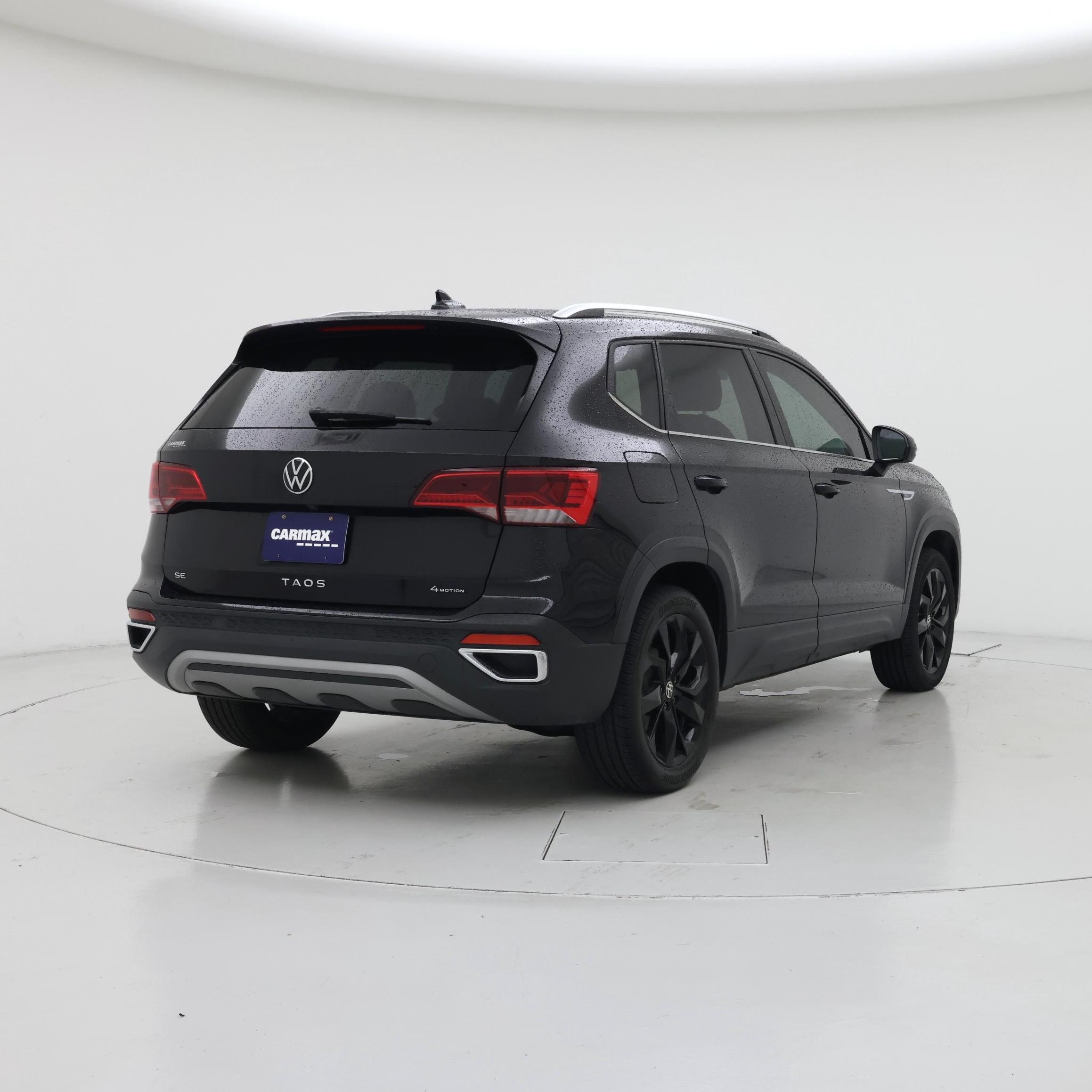 Thumbnail: 2023 Volkswagen Taos - 8