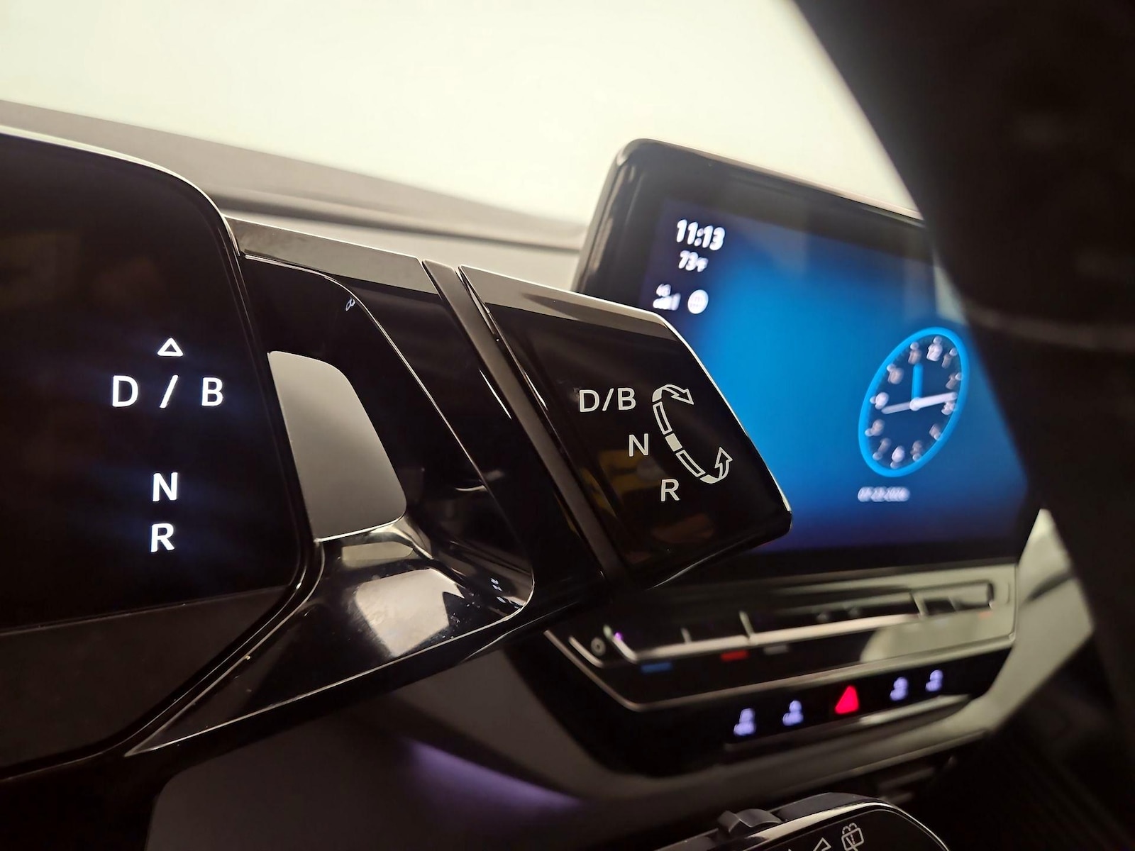 2023 Volkswagen ID.4 PRO S - Photo 17