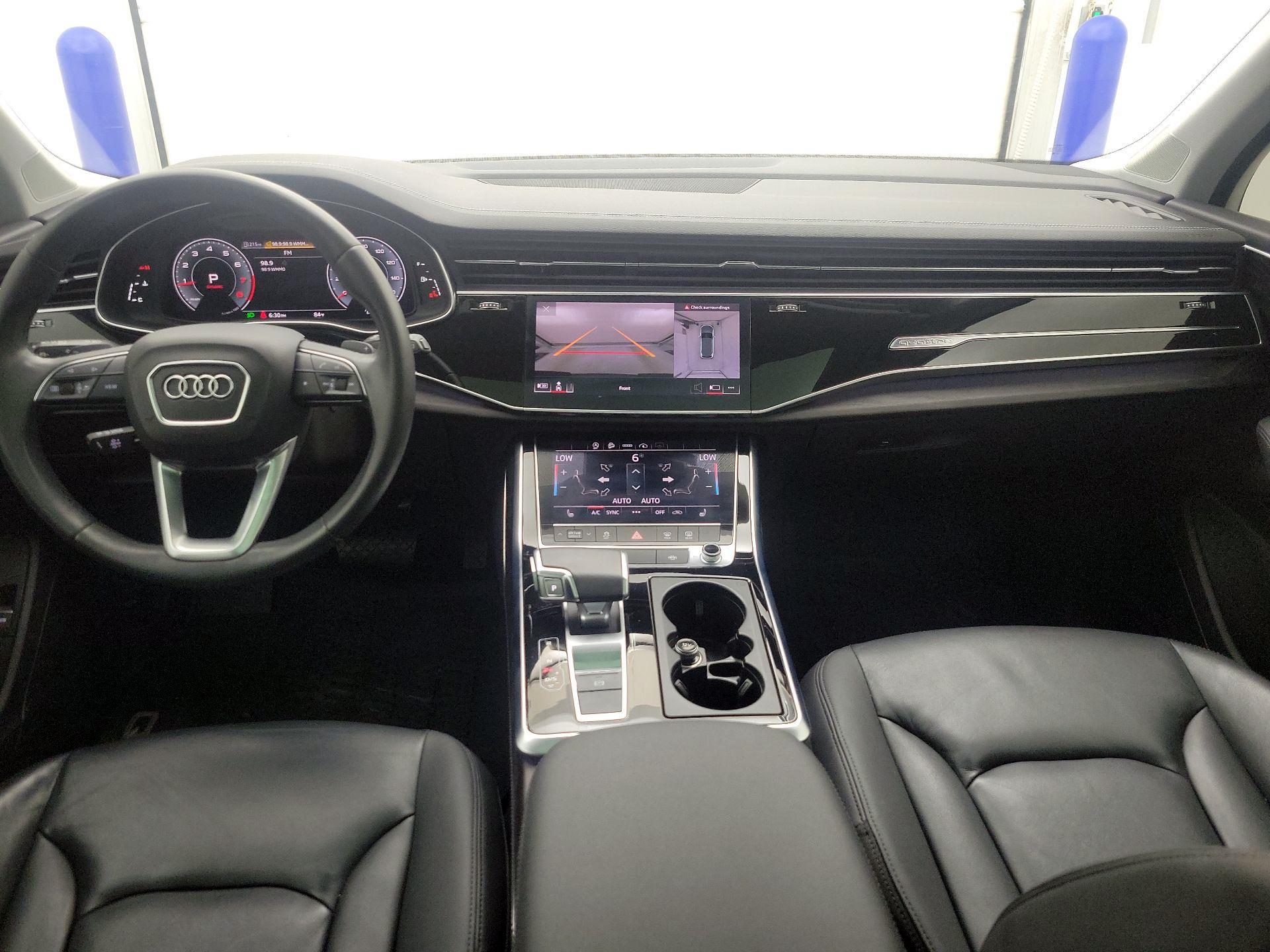 Thumbnail: 2023 Audi Q7 - 9