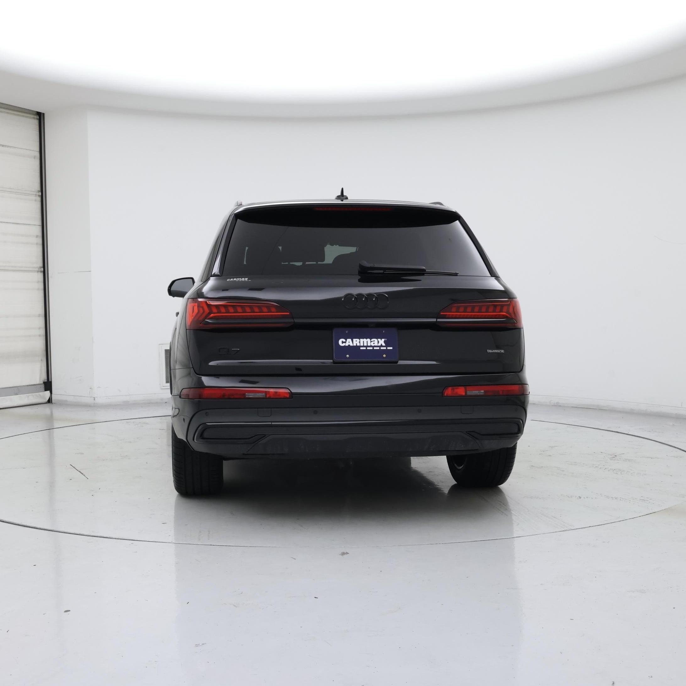 Thumbnail: 2023 Audi Q7 - 6