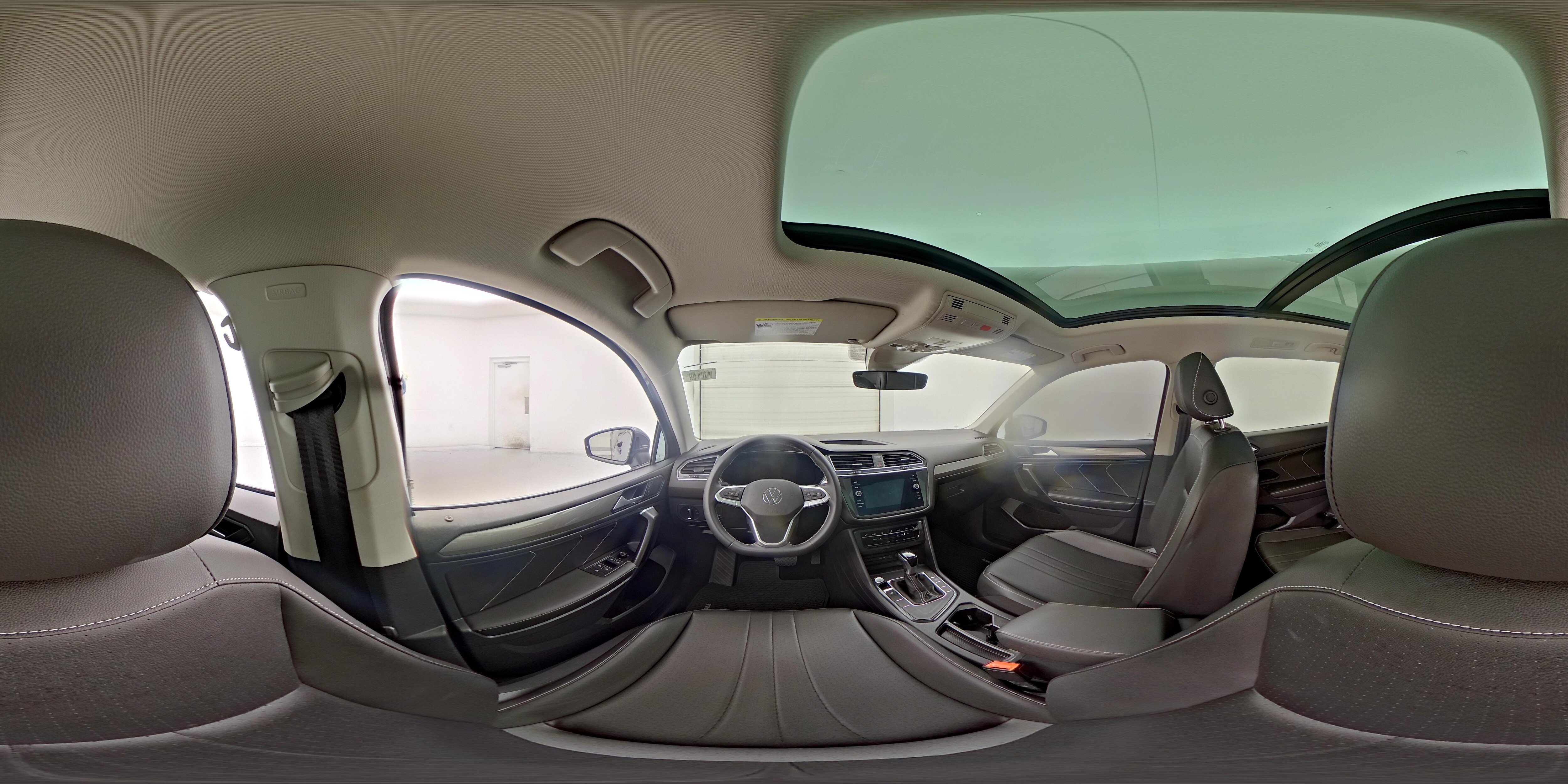 2023 Volkswagen Tiguan SE - Photo 29