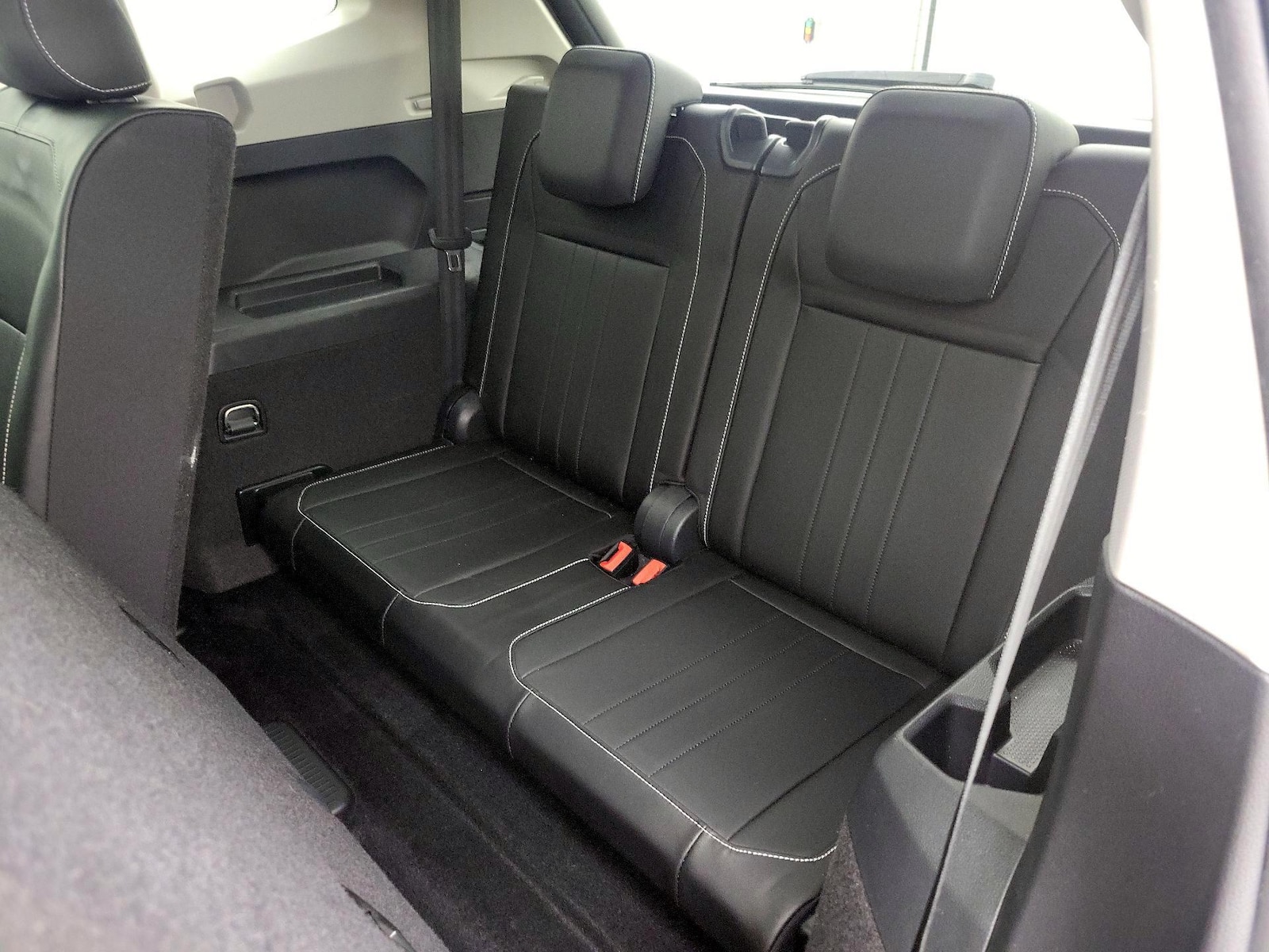 2023 Volkswagen Tiguan SE - Photo 22