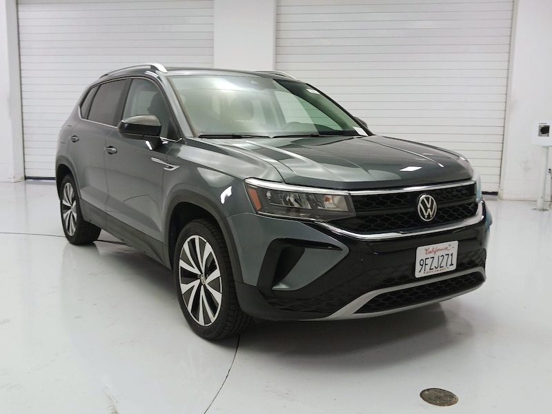 2023 Volkswagen Taos SE