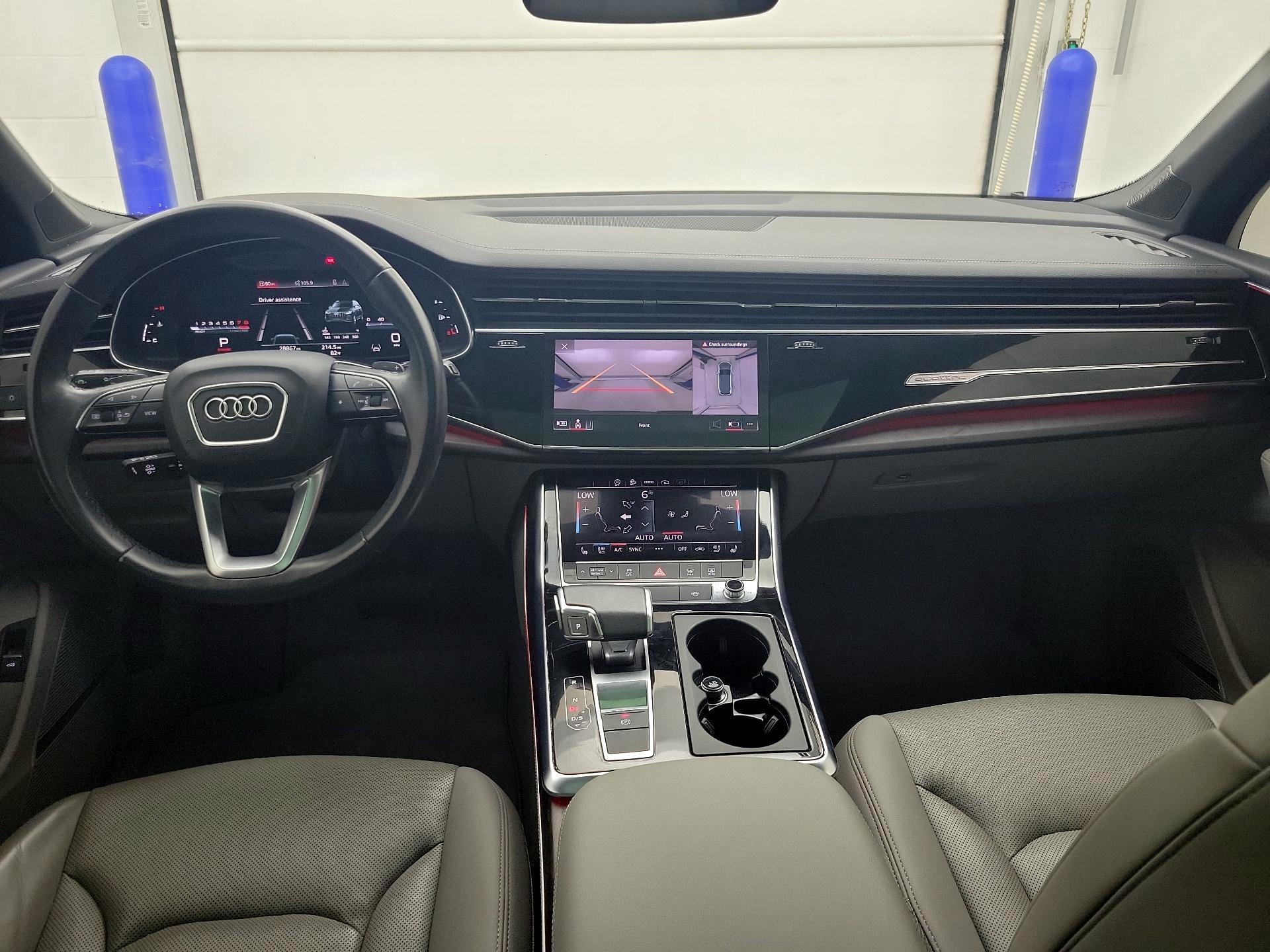 Thumbnail: 2023 Audi Q7 - 9