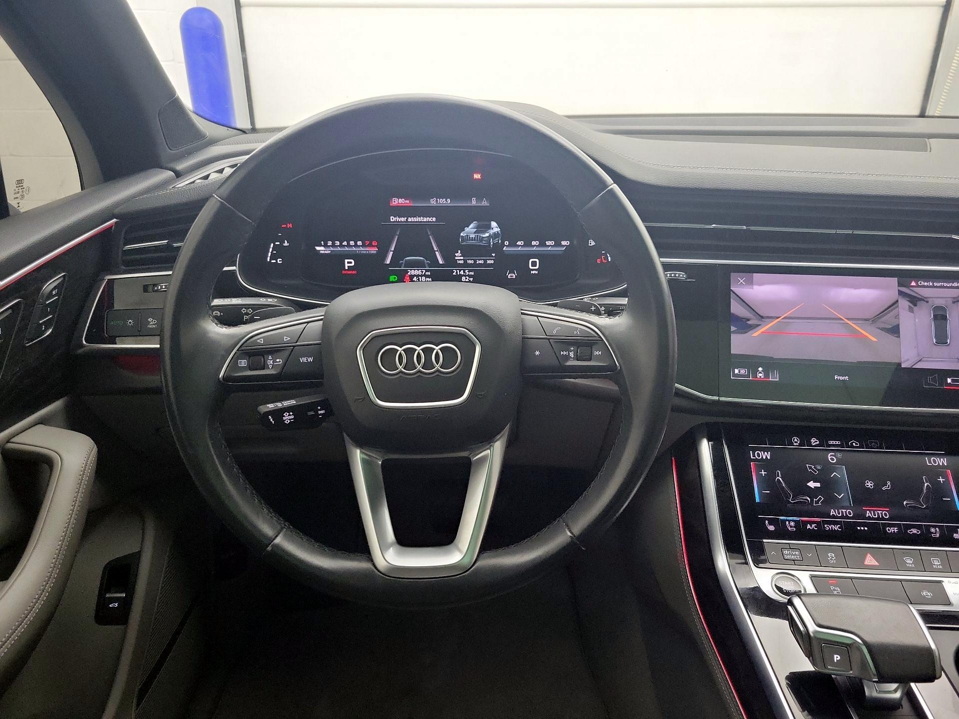 Thumbnail: 2023 Audi Q7 - 10