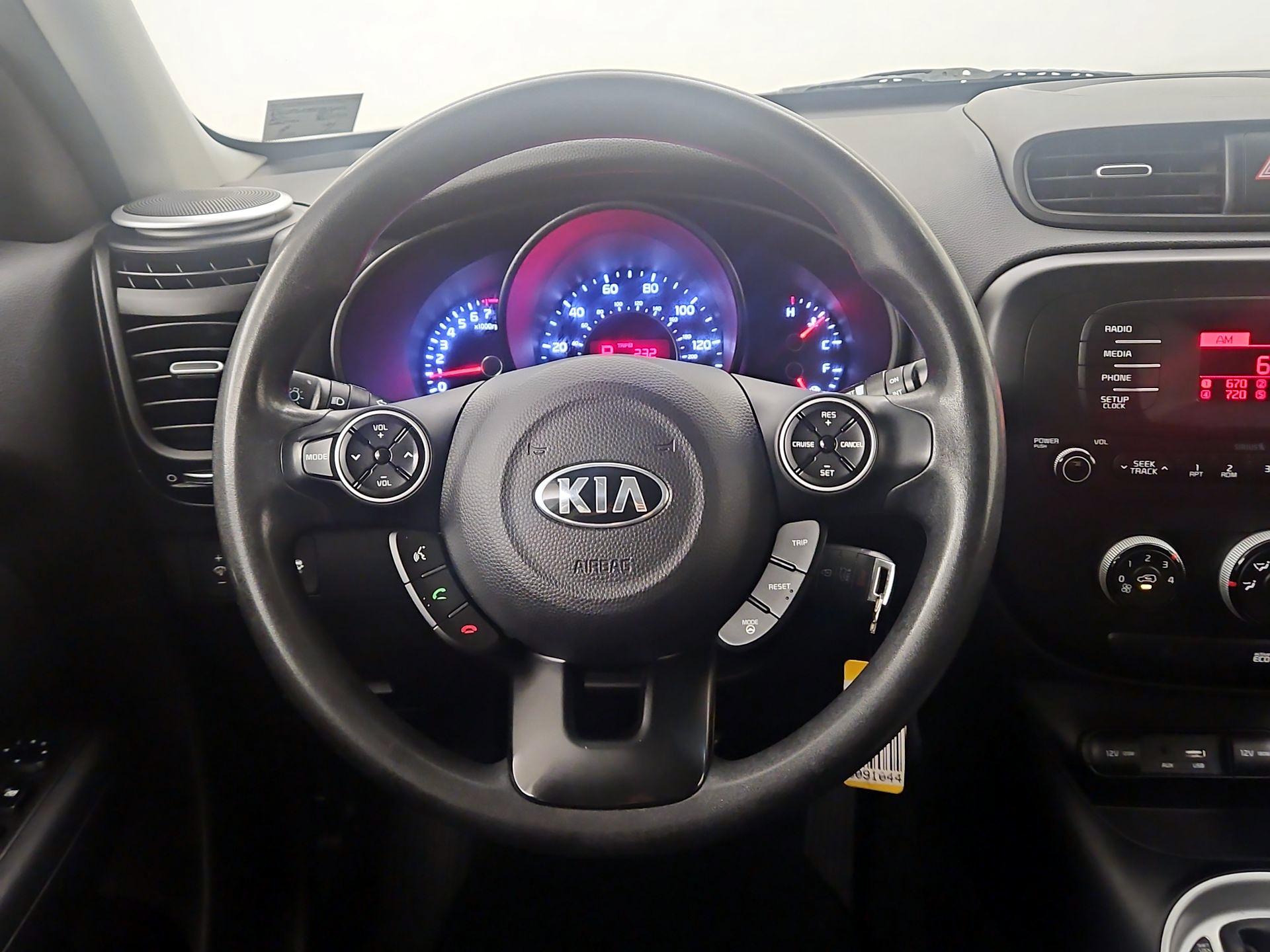 Thumbnail: 2015 Kia Soul - 10