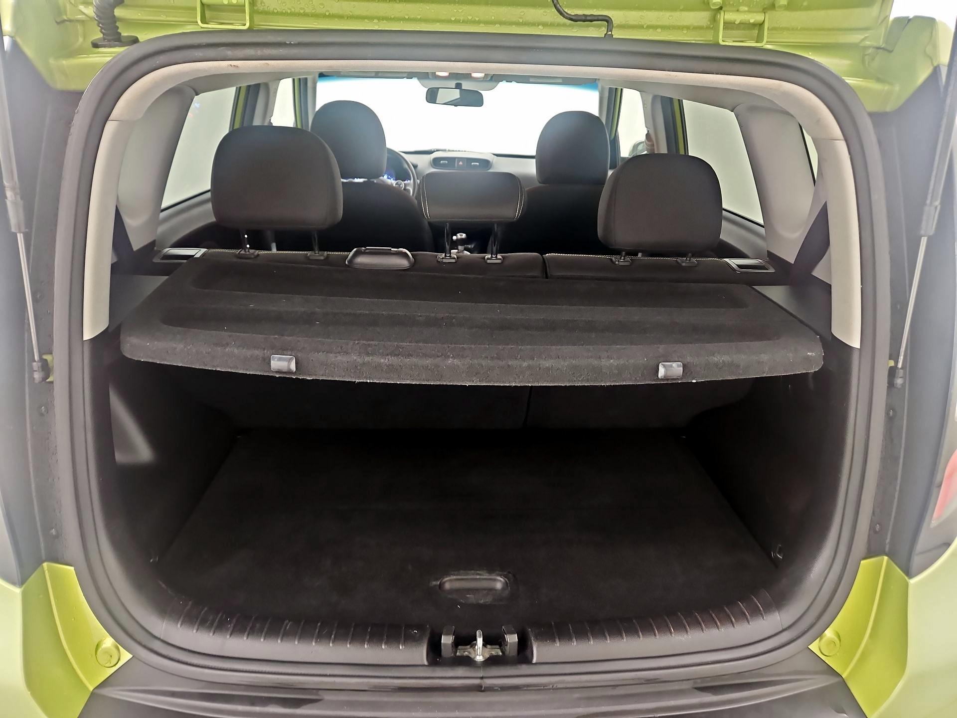 Thumbnail: 2015 Kia Soul - 19