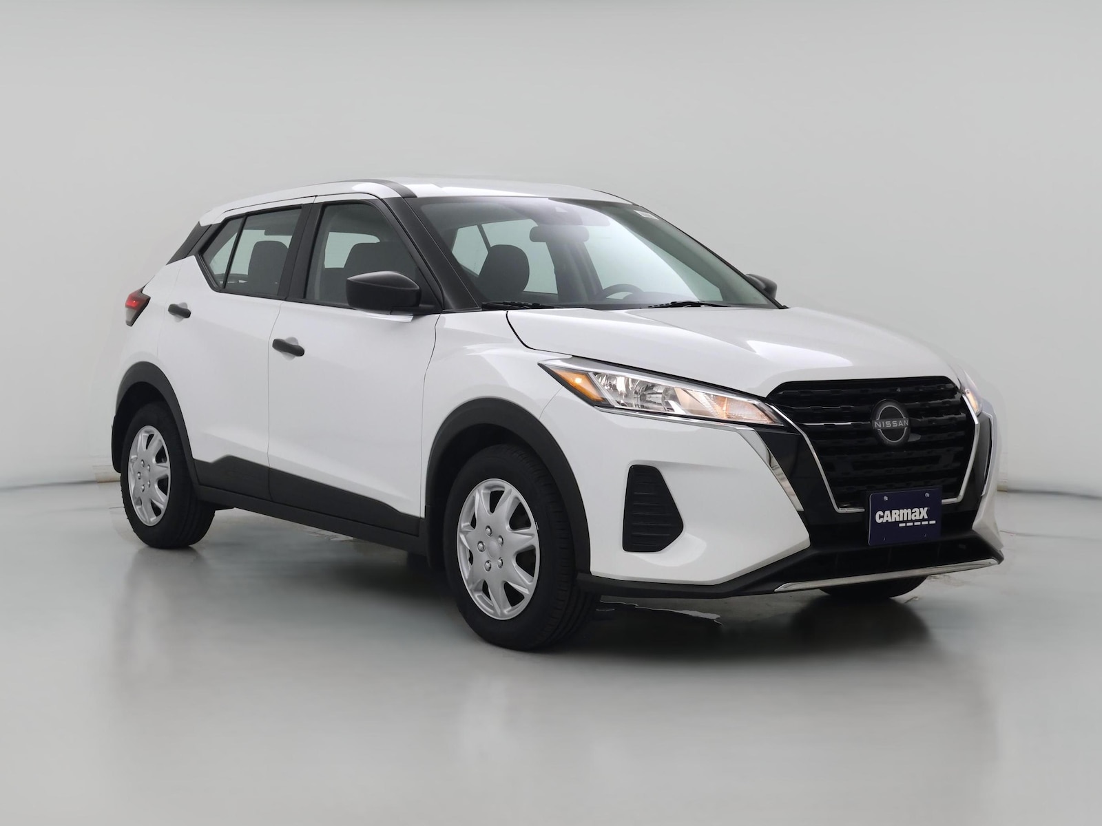 2023 Nissan Kicks