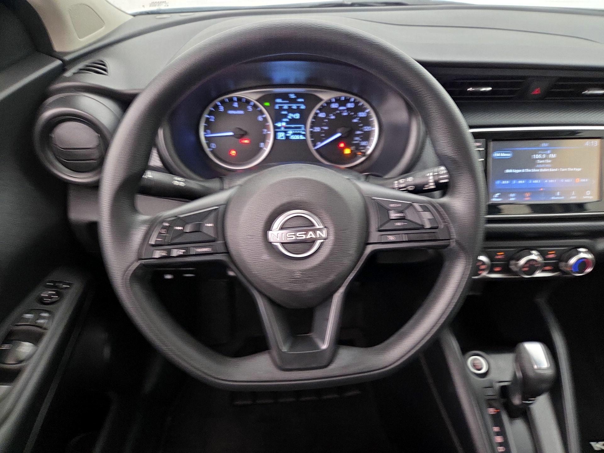 Thumbnail: 2023 Nissan Kicks - 10