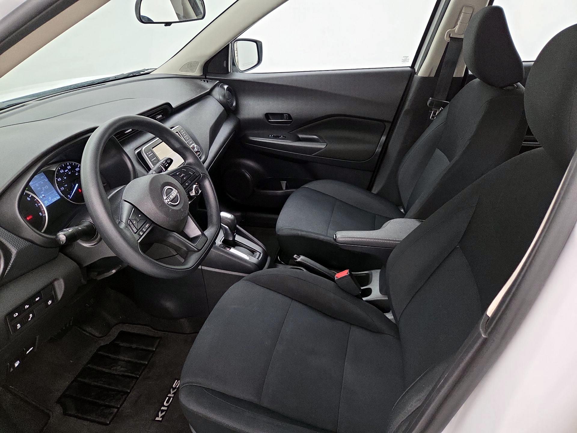Thumbnail: 2023 Nissan Kicks - 11