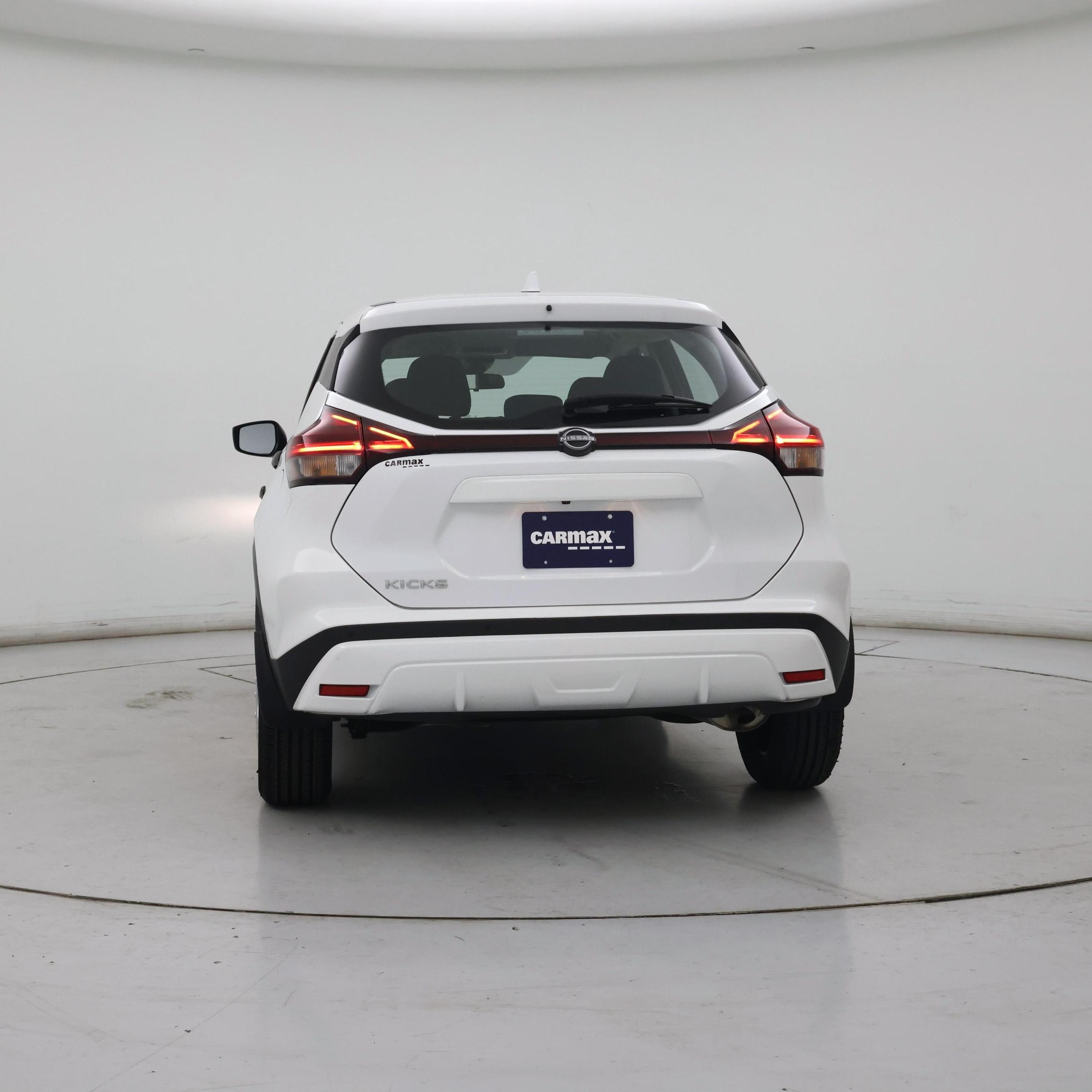 Thumbnail: 2023 Nissan Kicks - 6