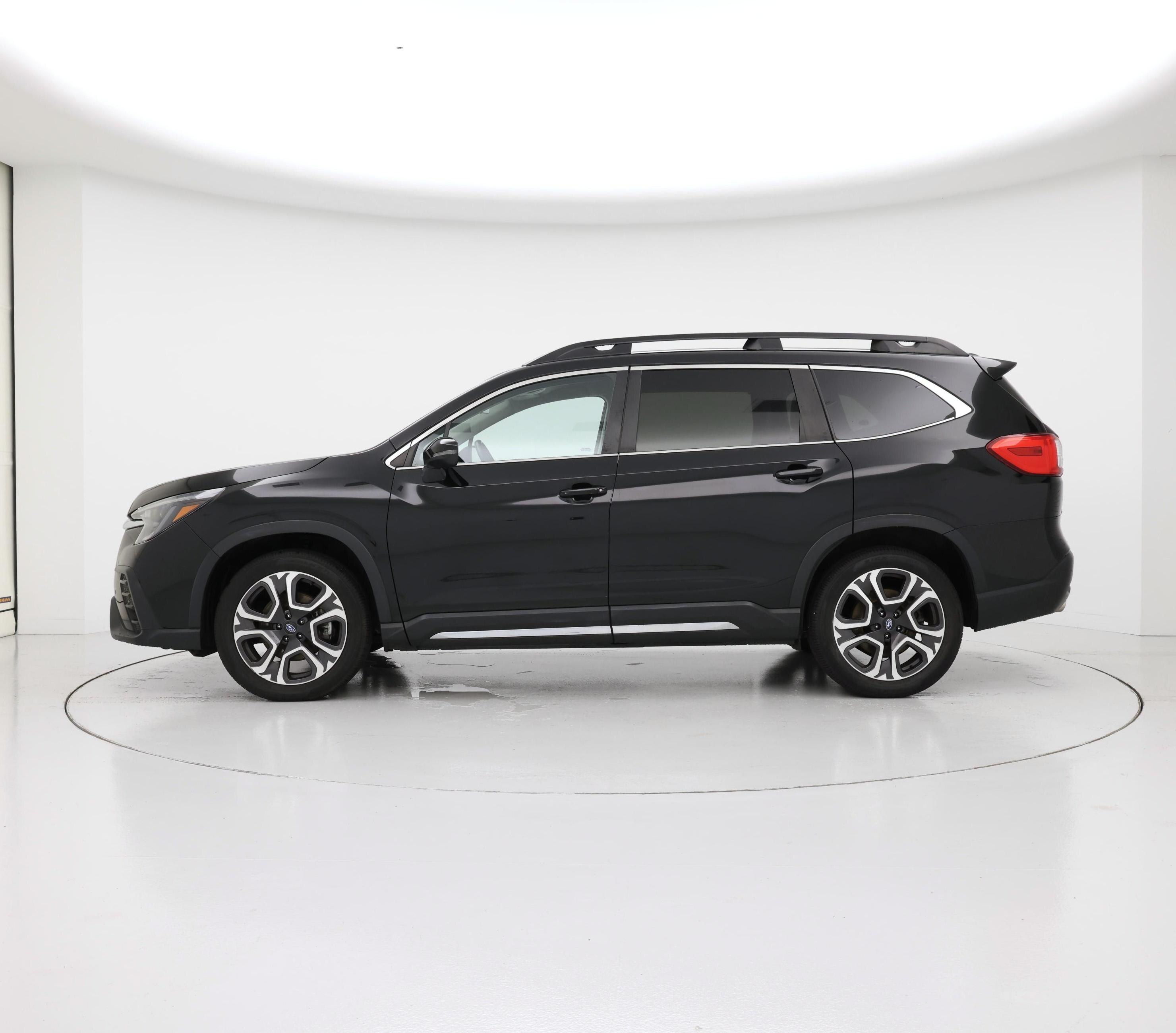 Thumbnail: 2023 Subaru Ascent - 3