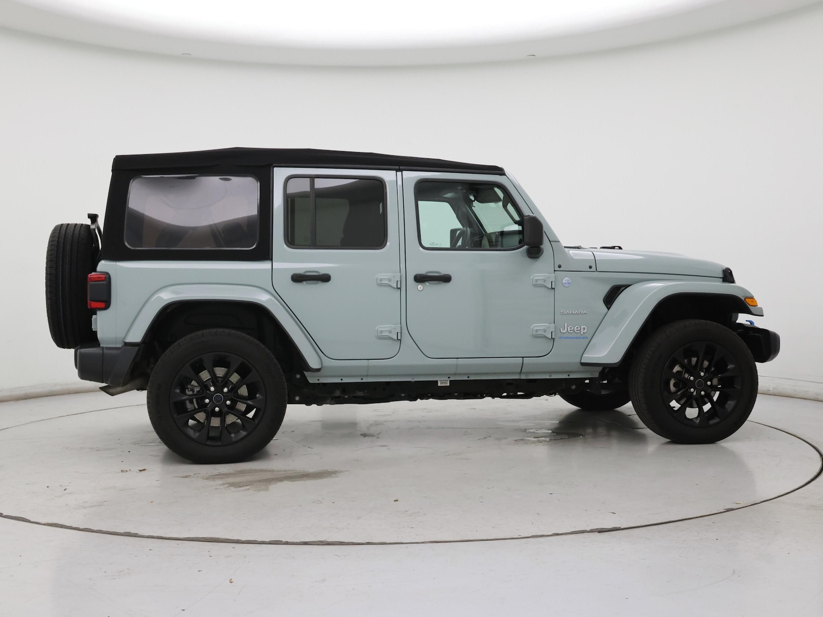 2024 Jeep Wrangler 4xe Sahara 4XE - Photo 8