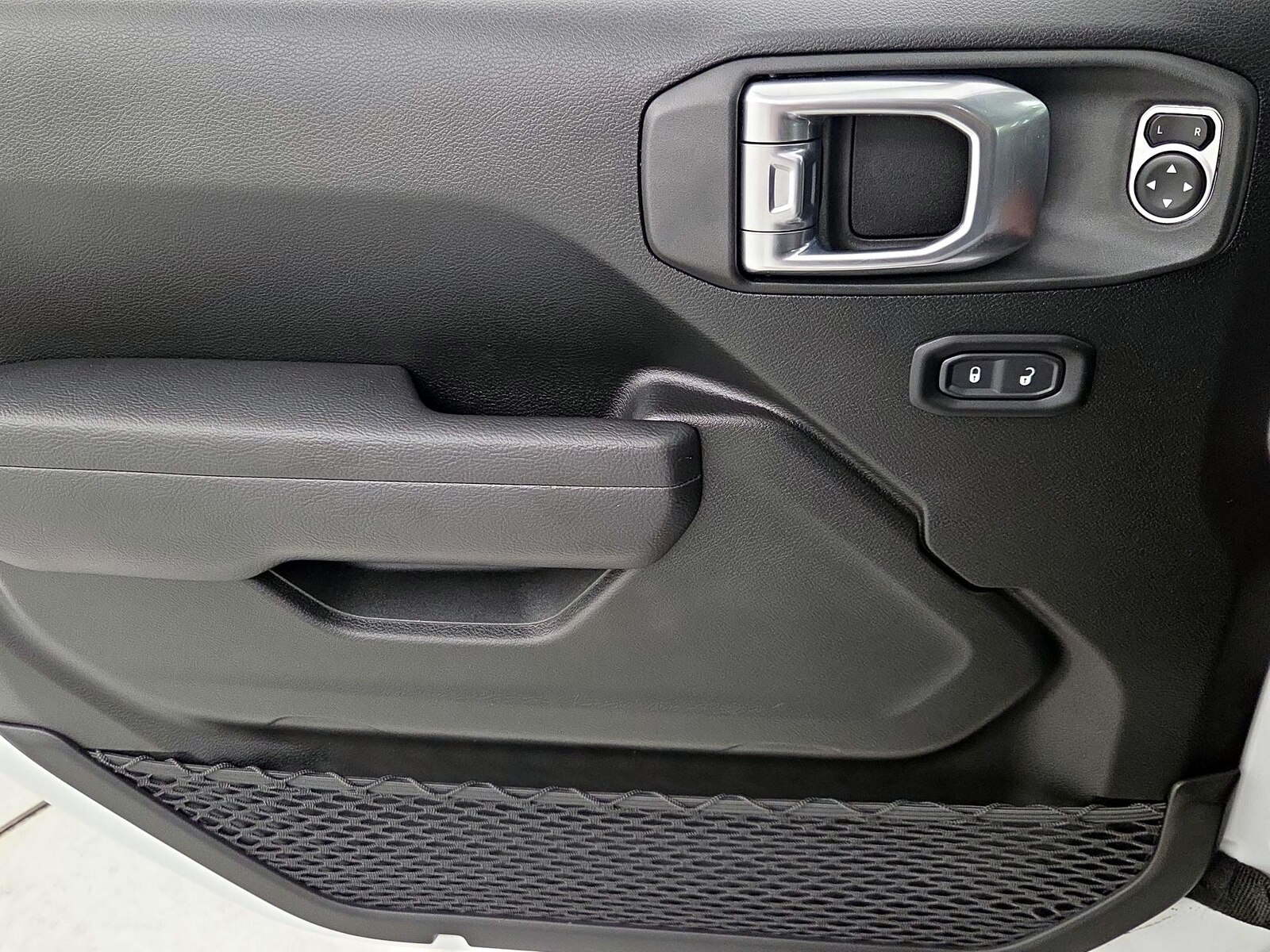 2024 Jeep Wrangler 4xe Sports S 4XE - Photo 13