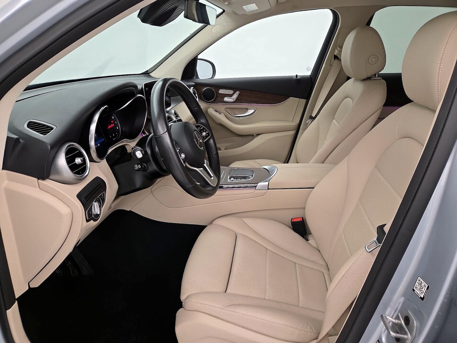 2022 Mercedes-Benz GLC GLC300 - Photo 12