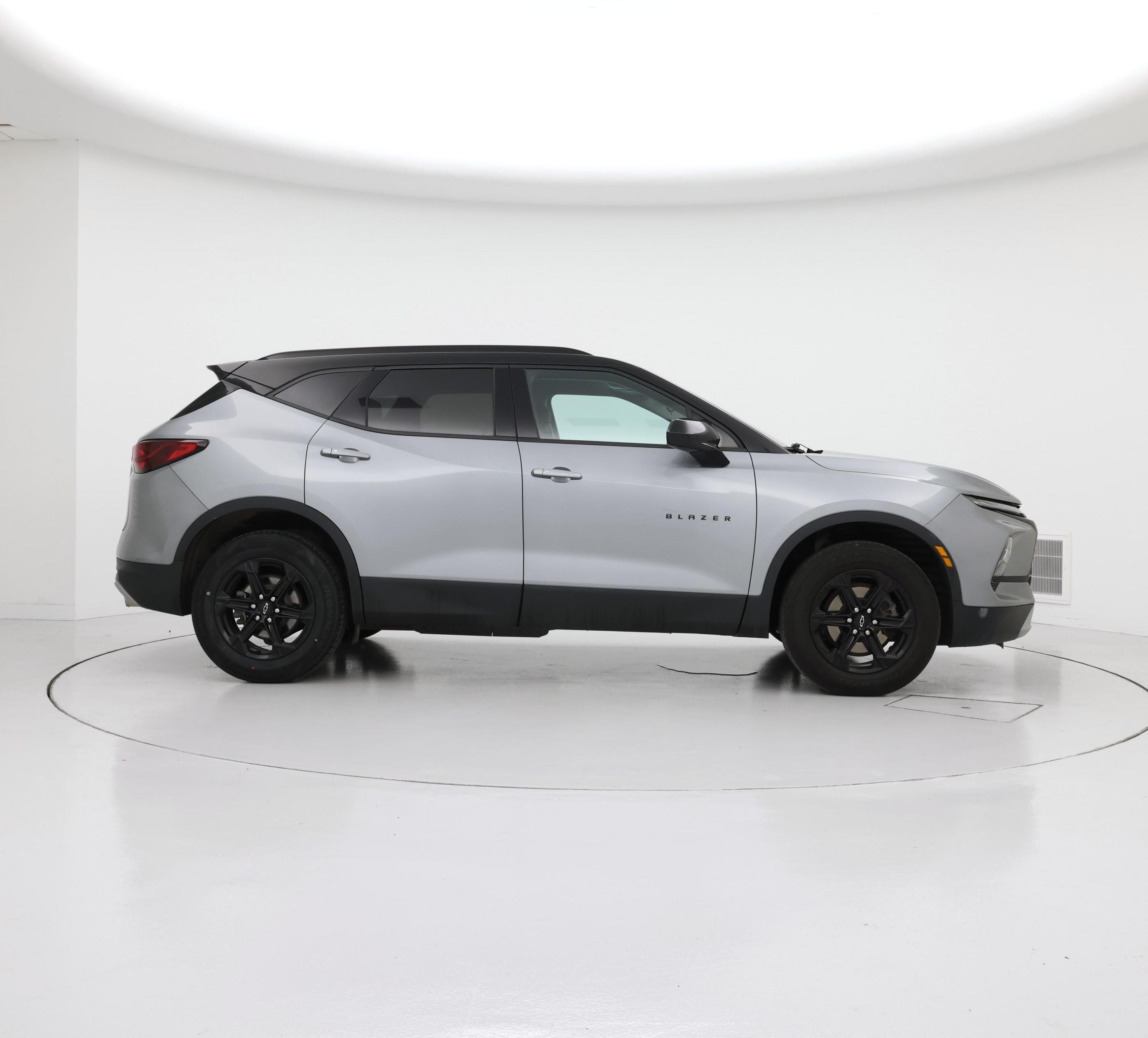 Thumbnail: 2023 Chevrolet Blazer - 7