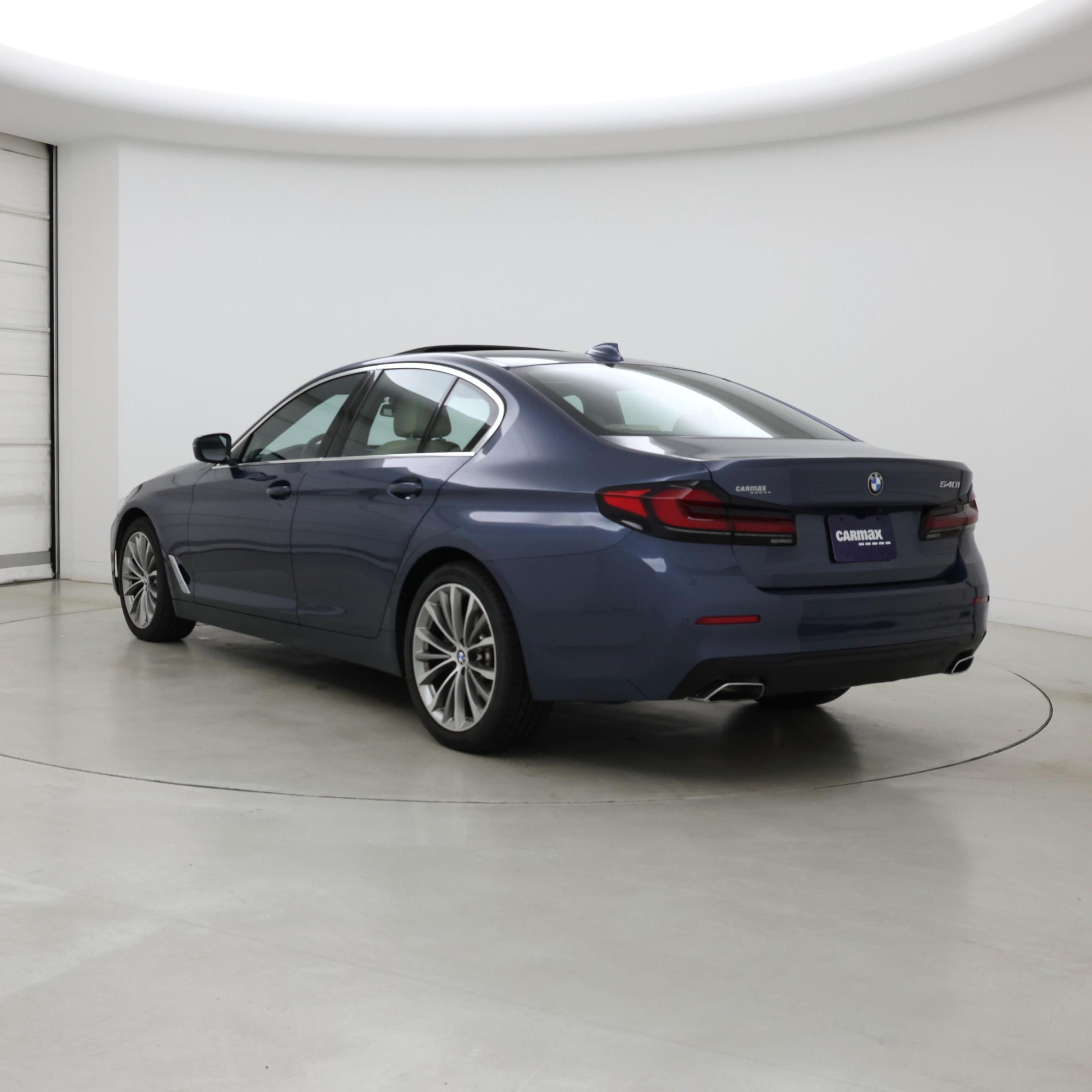 Thumbnail: 2023 BMW 5 Series - 2