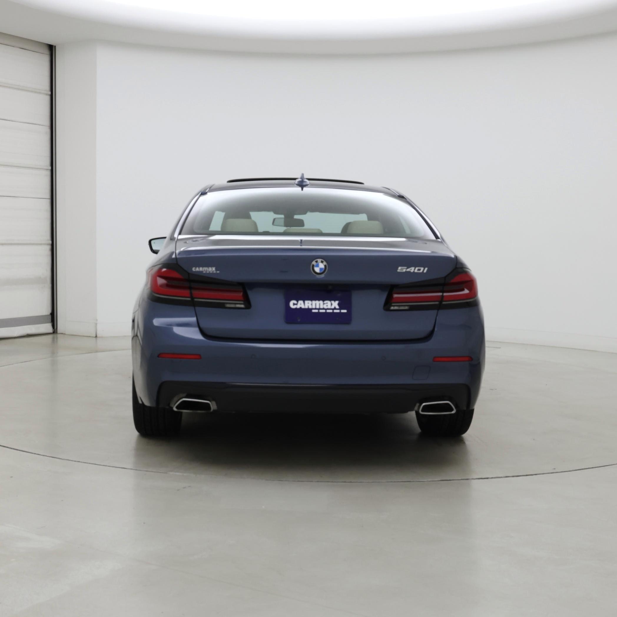 Thumbnail: 2023 BMW 5 Series - 6