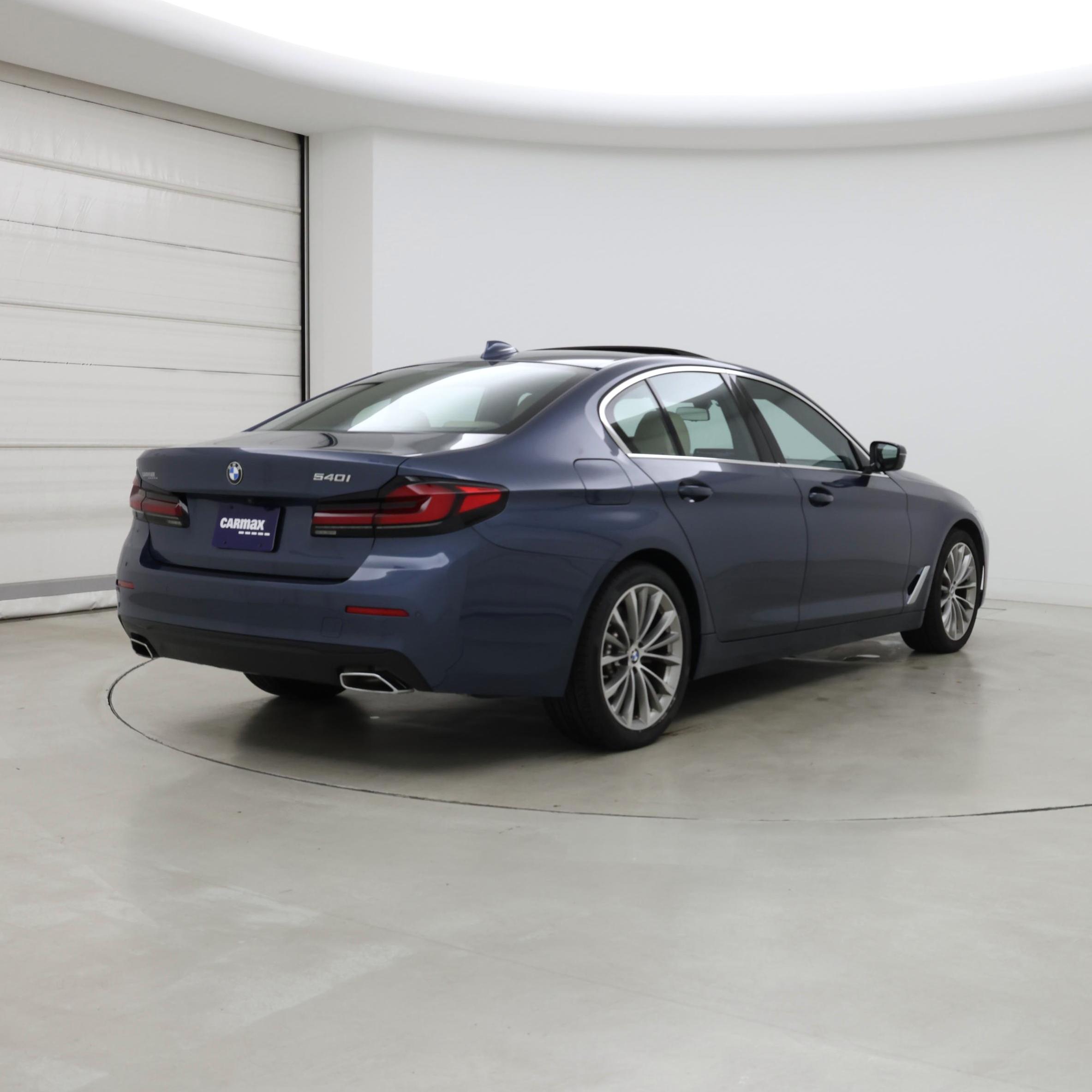 Thumbnail: 2023 BMW 5 Series - 8
