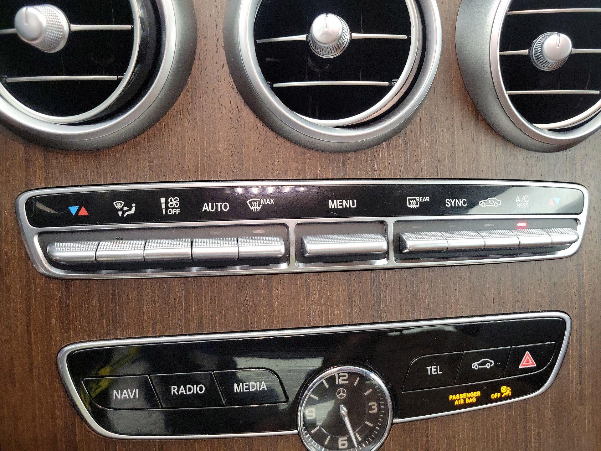 Thumbnail: 2020 Mercedes-Benz C-Class - 17