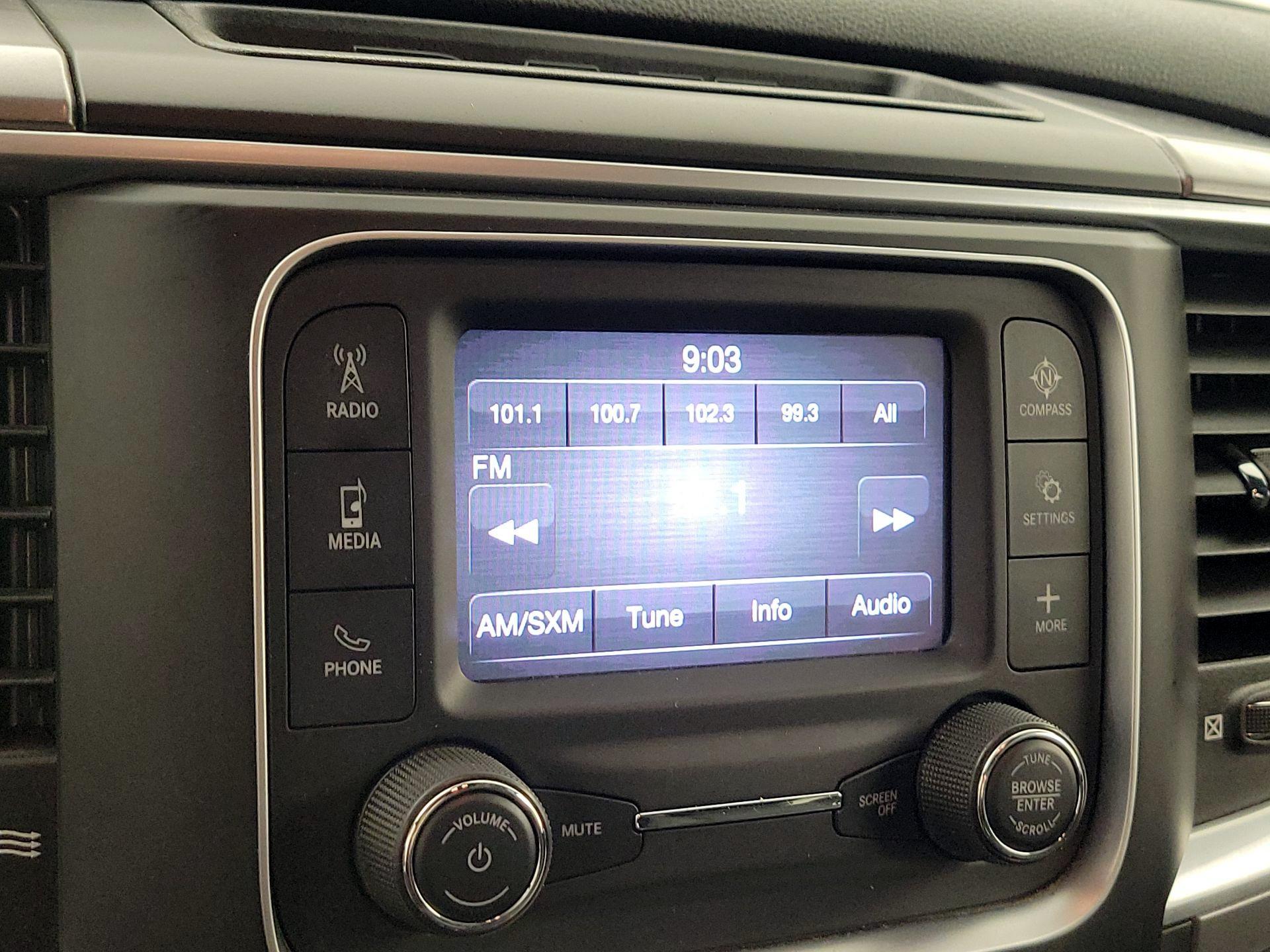 Thumbnail: 2021 RAM 1500 Classic - 15