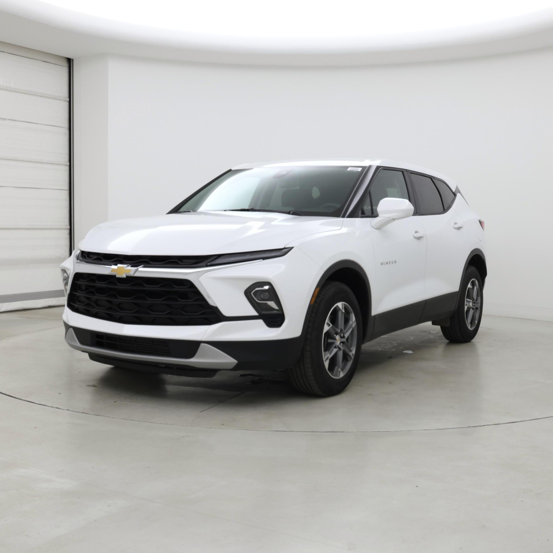 Thumbnail: 2025 Chevrolet Blazer - 4