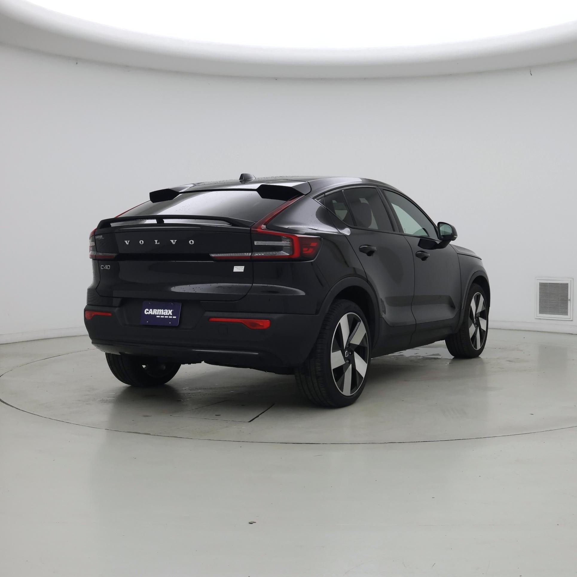 Thumbnail: 2023 Volvo C40 - 8