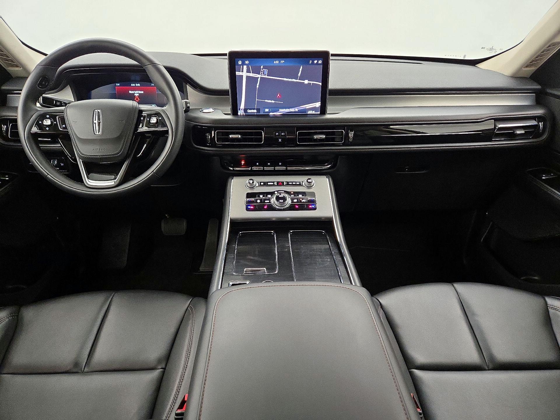 Thumbnail: 2023 Lincoln Aviator - 9