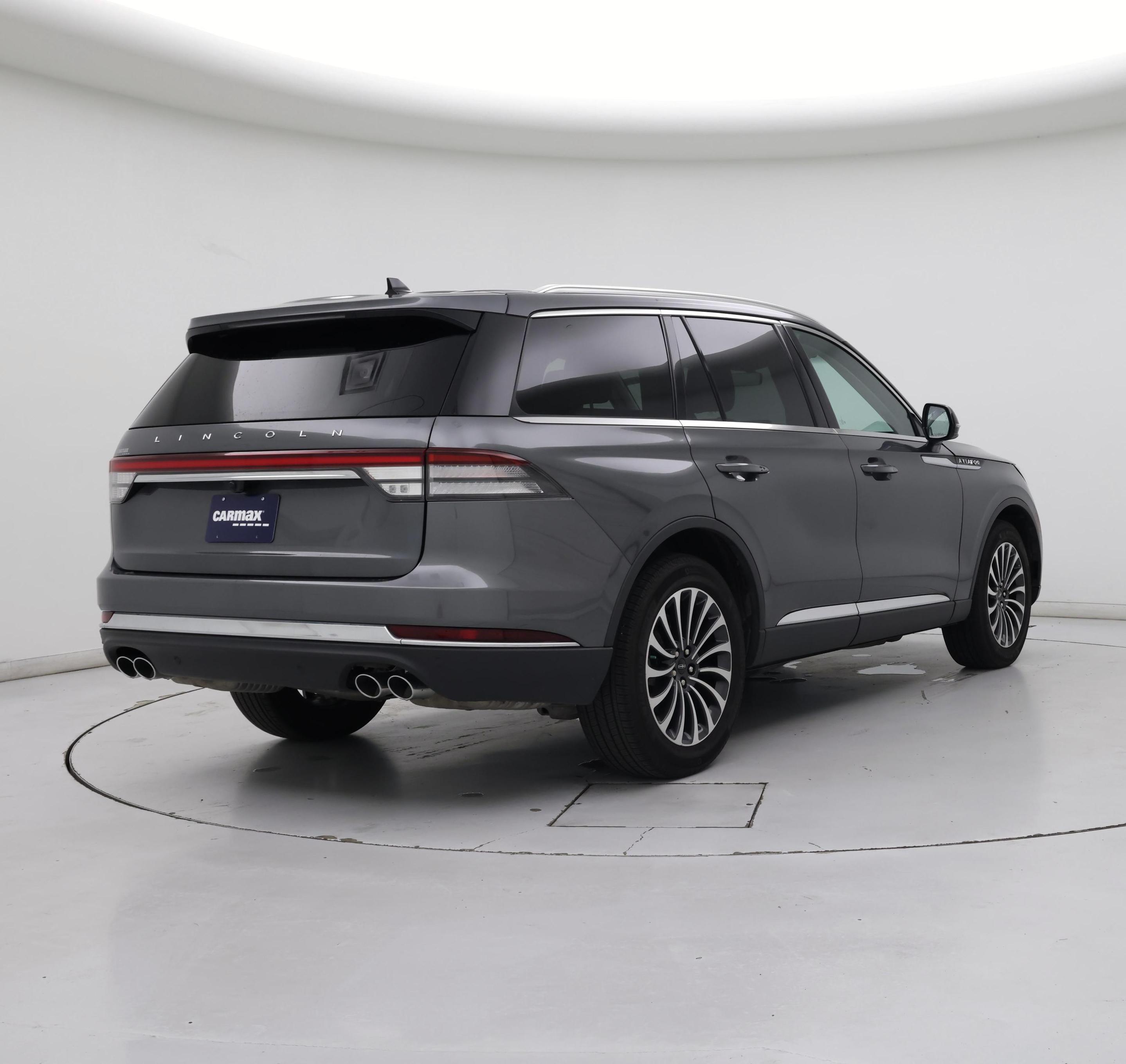 Thumbnail: 2023 Lincoln Aviator - 8