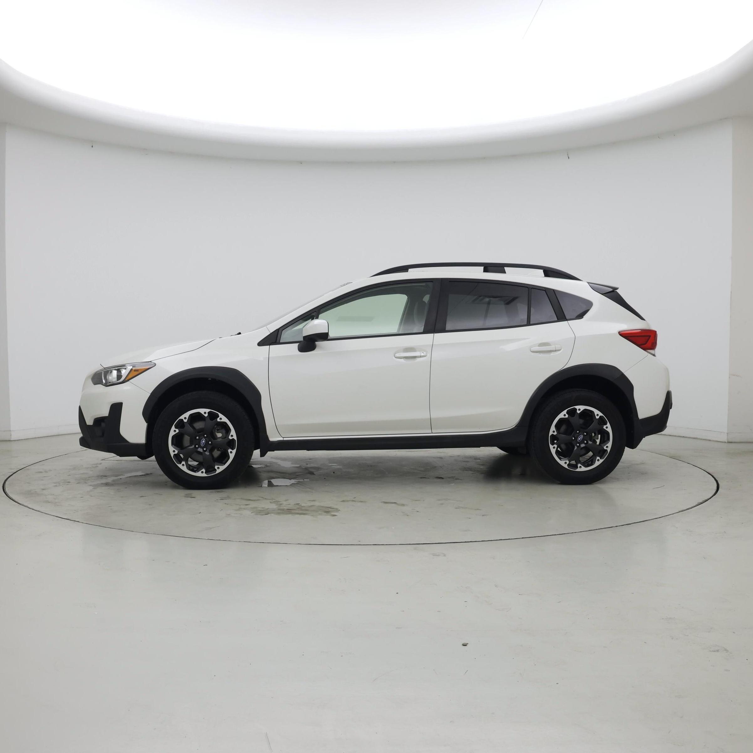Thumbnail: 2021 Subaru Crosstrek - 3