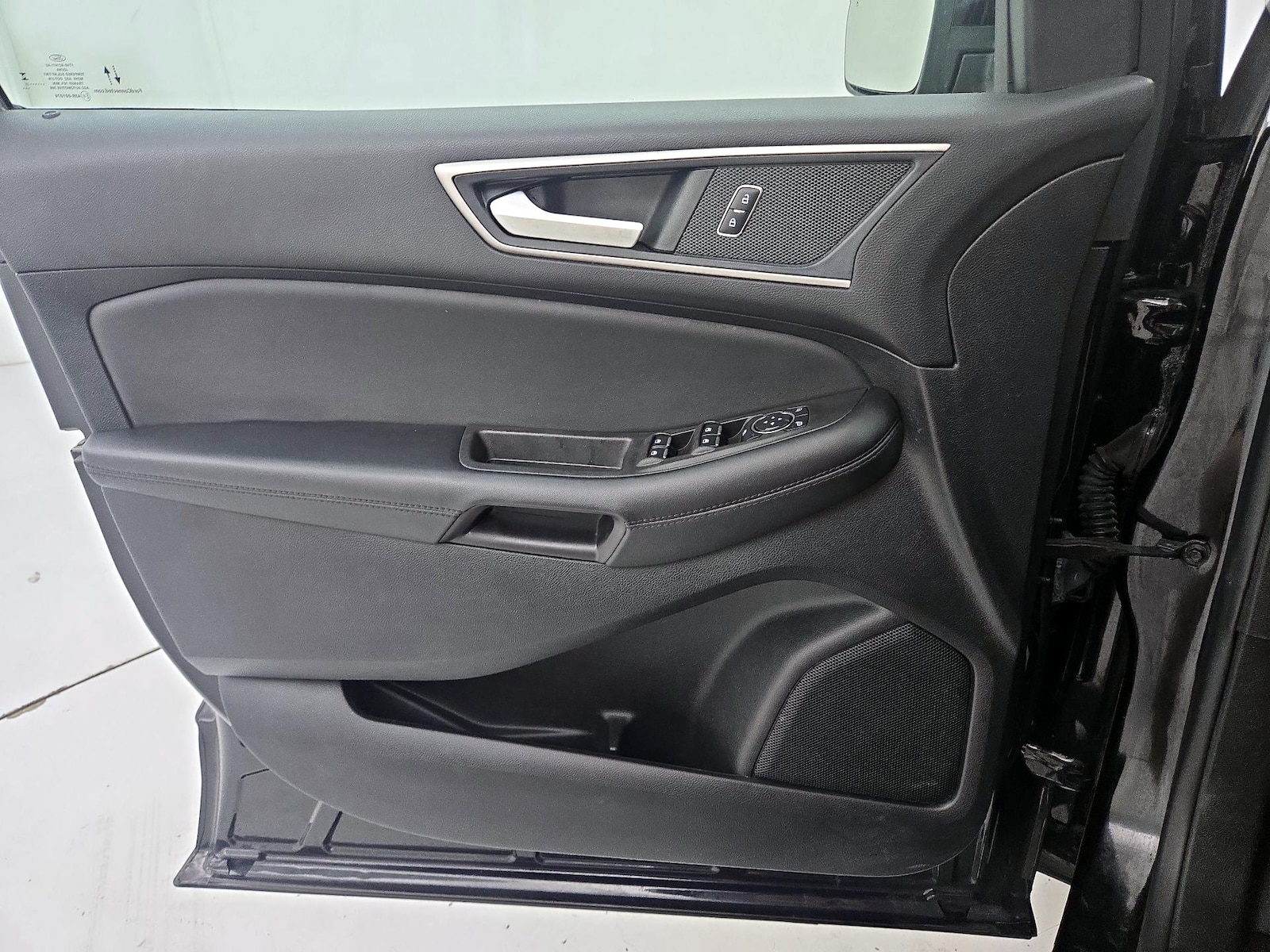2023 Ford Edge SEL - Photo 13