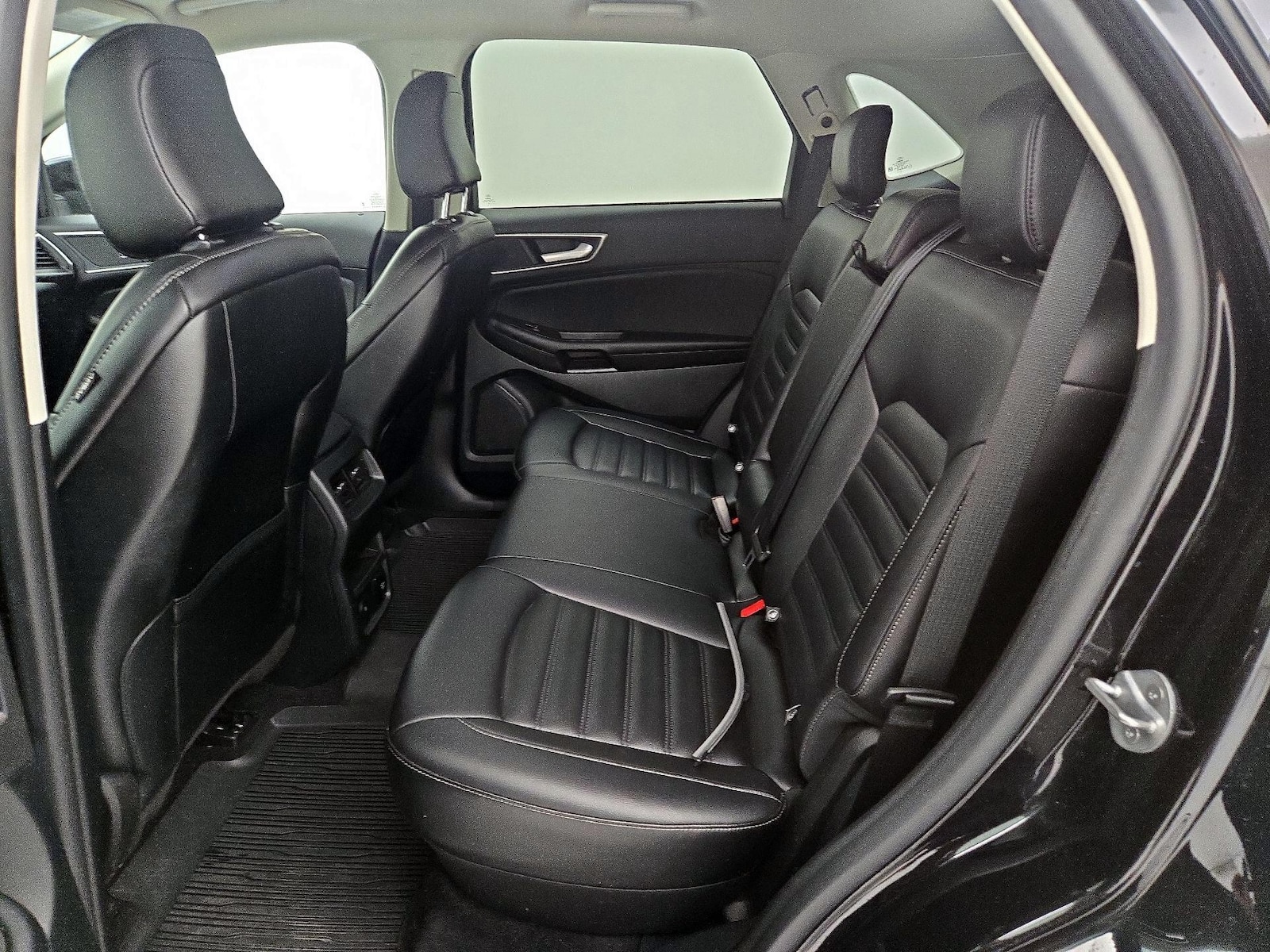 2023 Ford Edge SEL - Photo 20