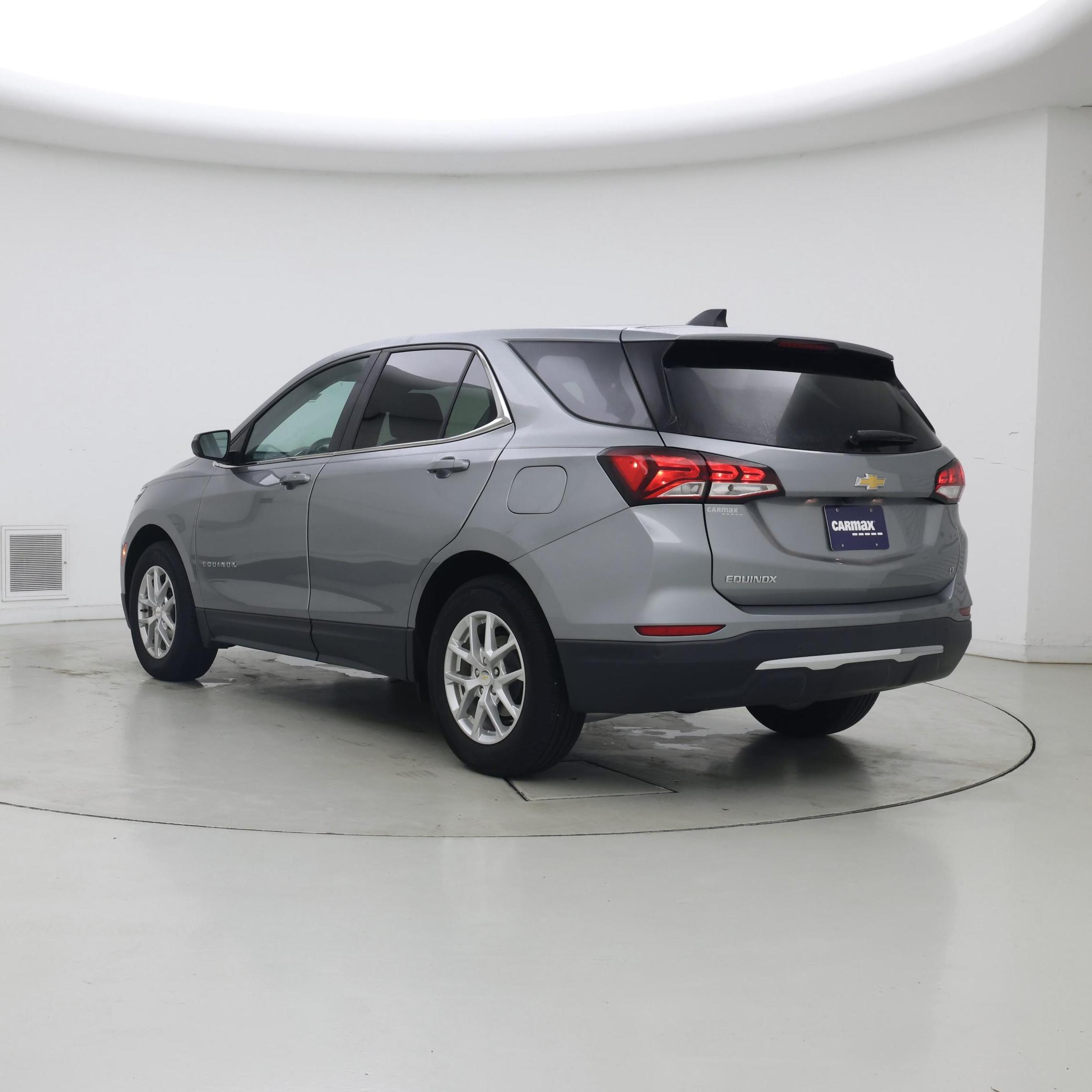 Thumbnail: 2023 Chevrolet Equinox - 2