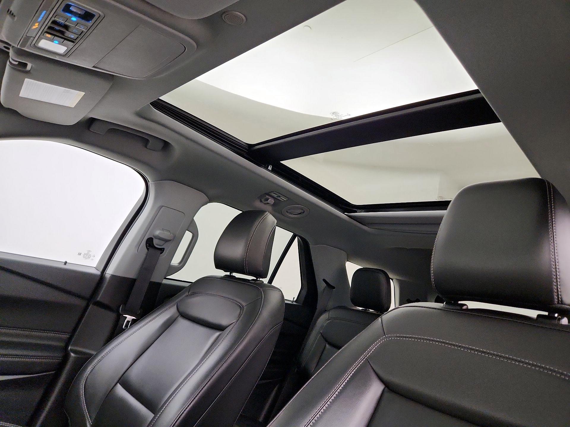 Thumbnail: 2023 Ford Explorer - 20