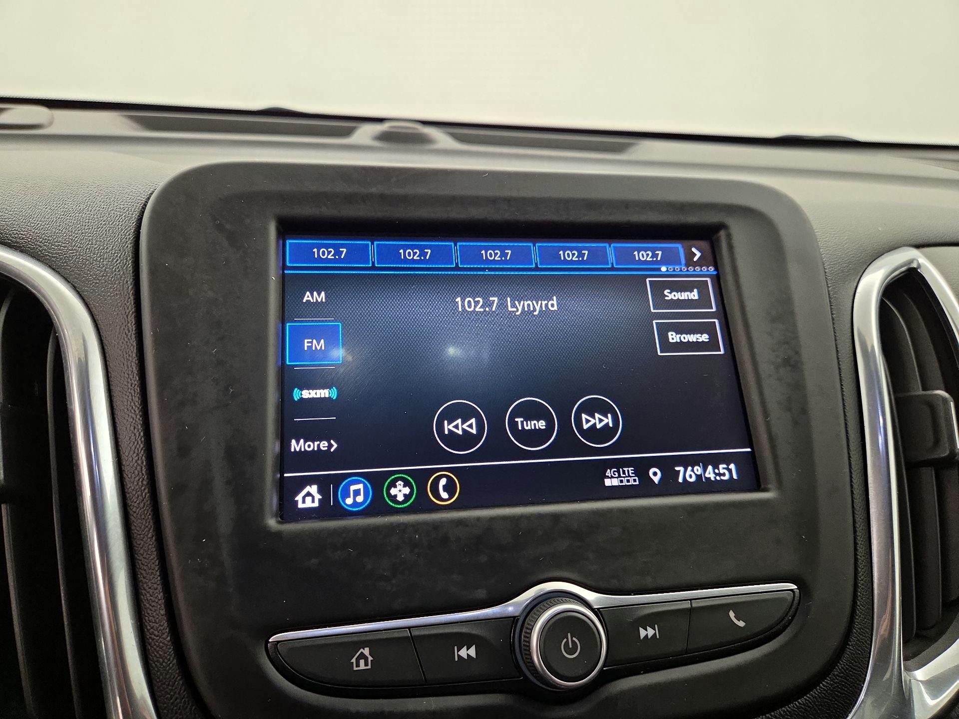 Thumbnail: 2020 Chevrolet Equinox - 15