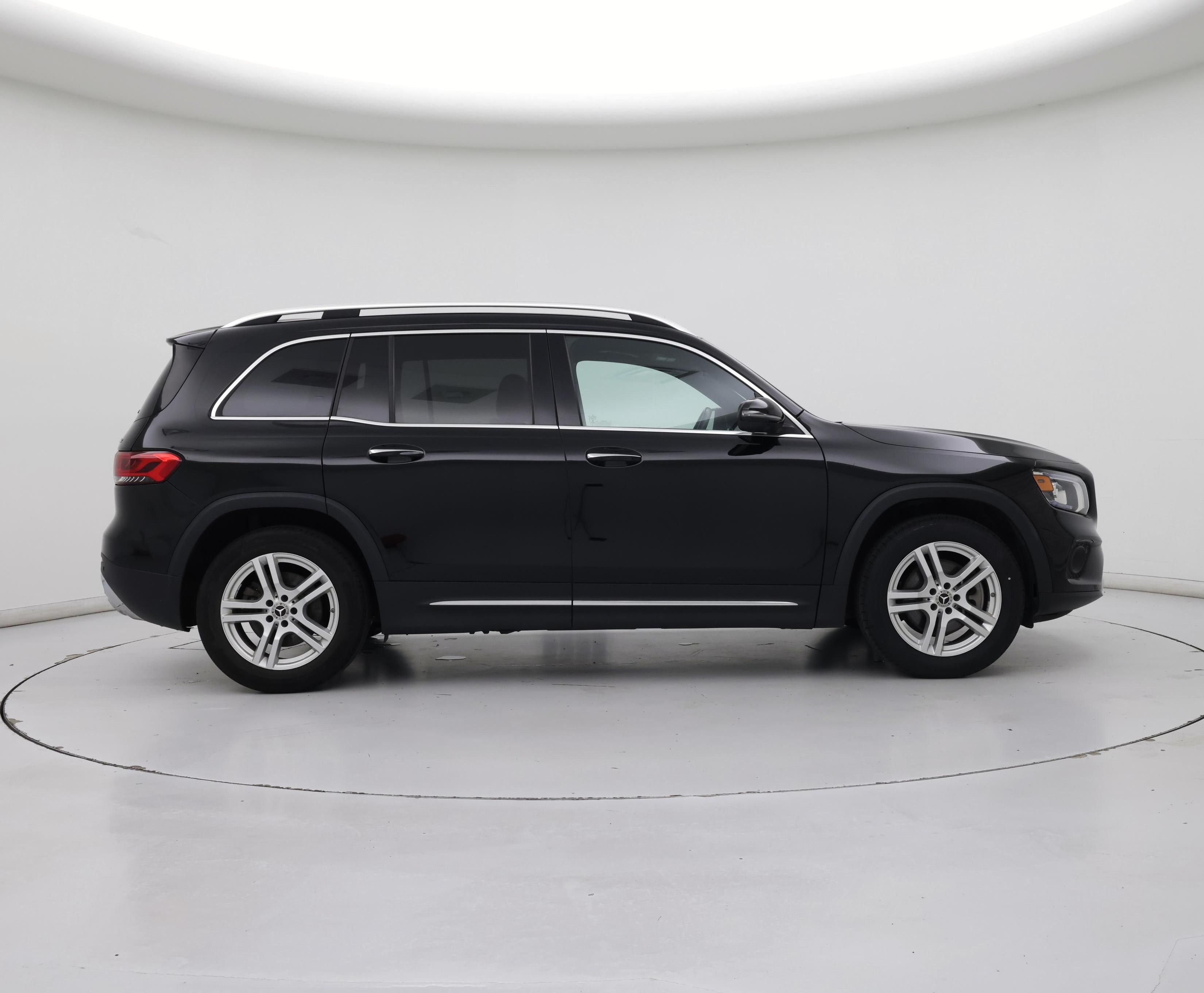 Thumbnail: 2023 Mercedes-Benz GLB - 7