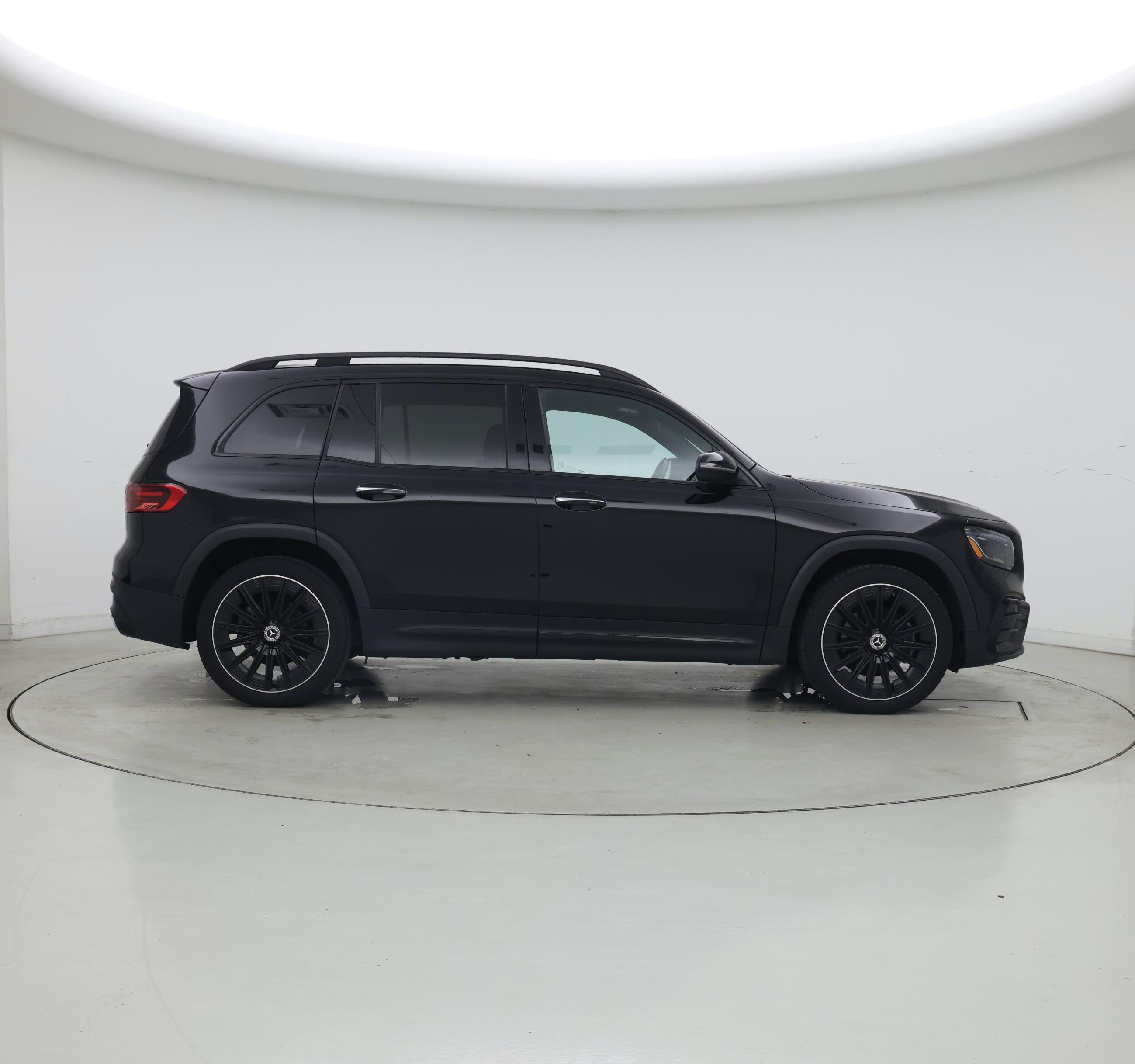 Thumbnail: 2025 Mercedes-Benz GLB - 7